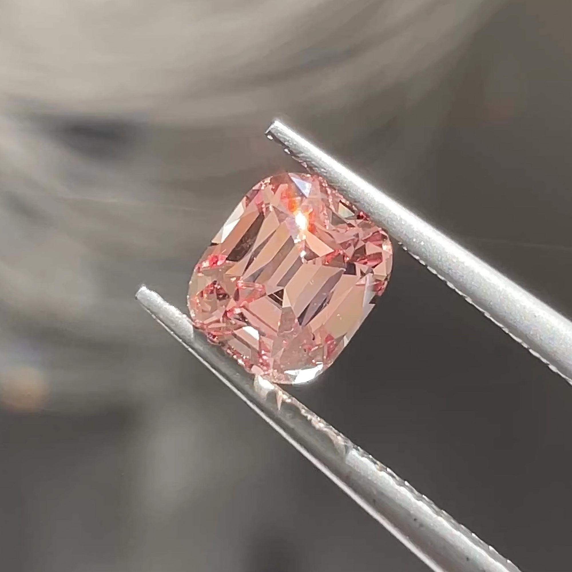 1.74 ct Peachy-Pink Mahenge Garnet, precision cut, face-up, view 12