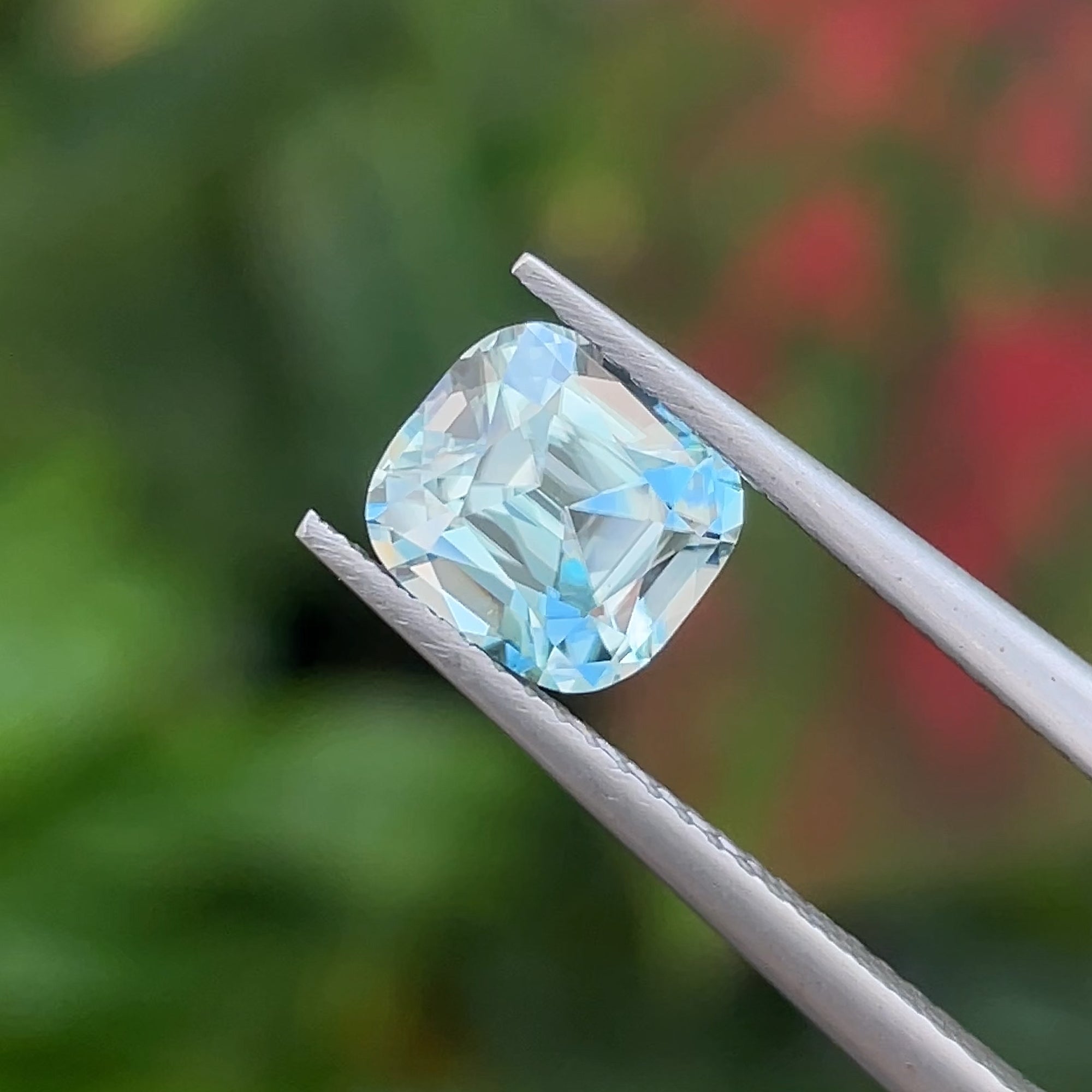 2.06 ct Icy Blue Zircon from Cambodia 🇰🇭