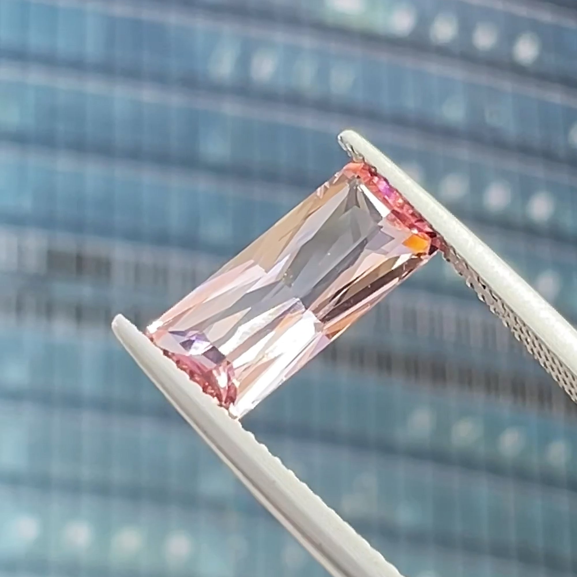 2.68 ct Pink Tourmaline from Congo, precision cut, face-up, view 9