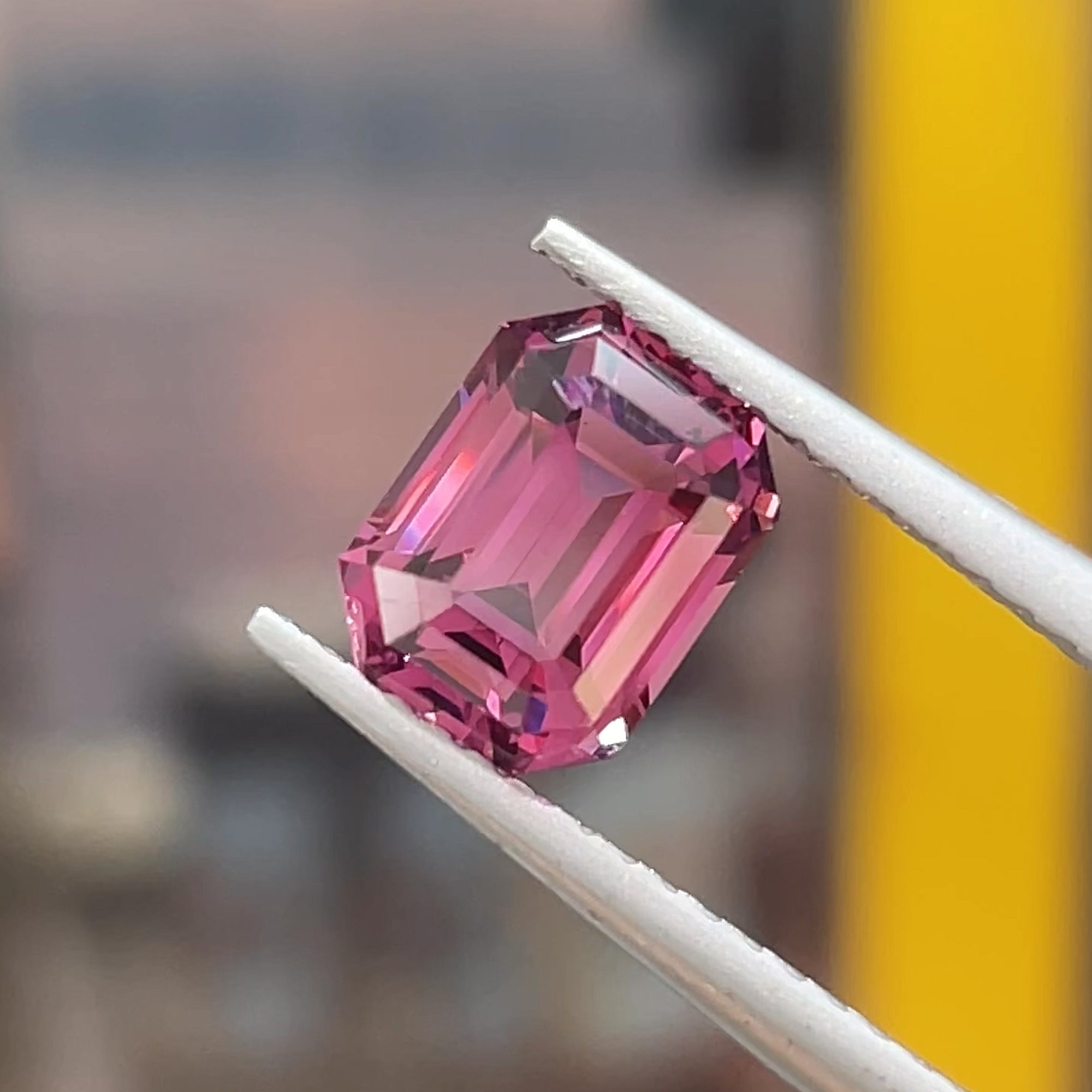 2.0 ct Purplish Pink Spinel from Tanzania, precision cut, face-up, view 9