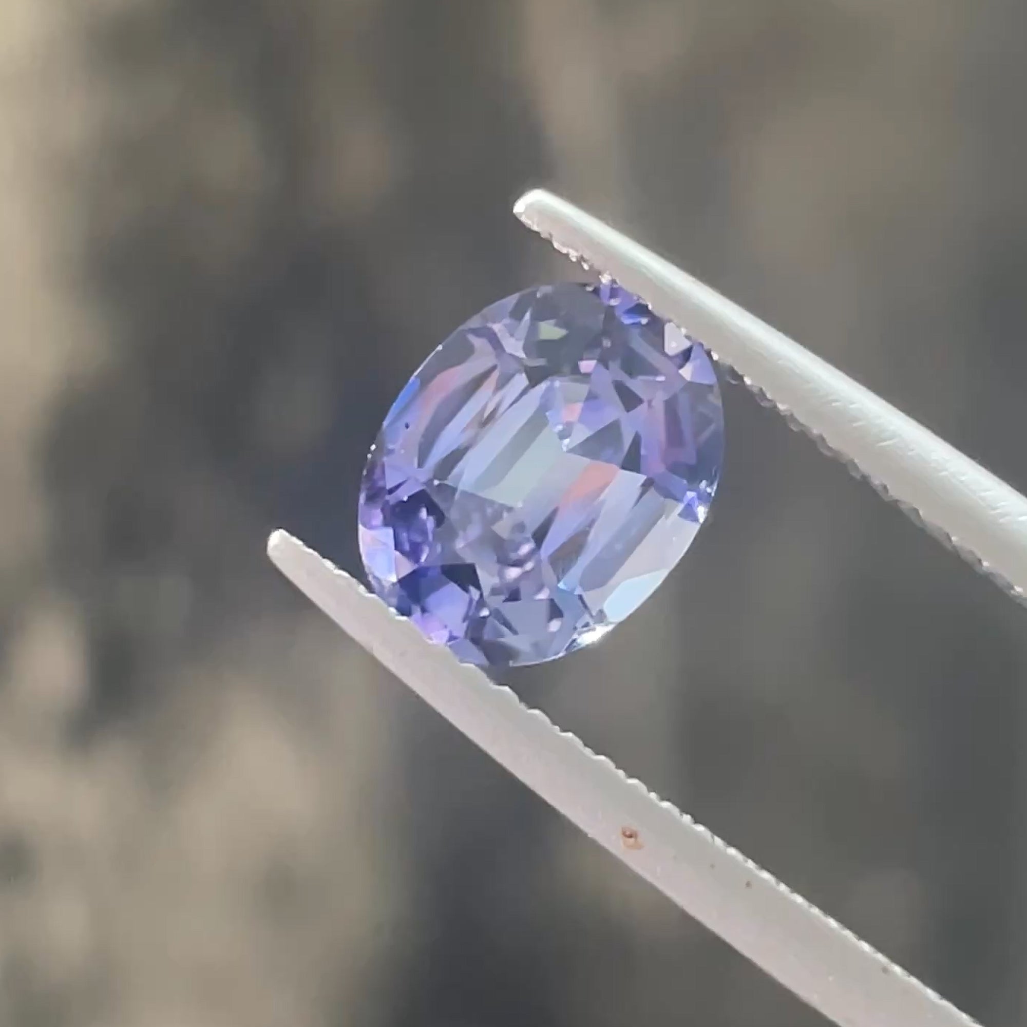 1.82 ct Unheated Peacock Tanzanite 🇹🇿
