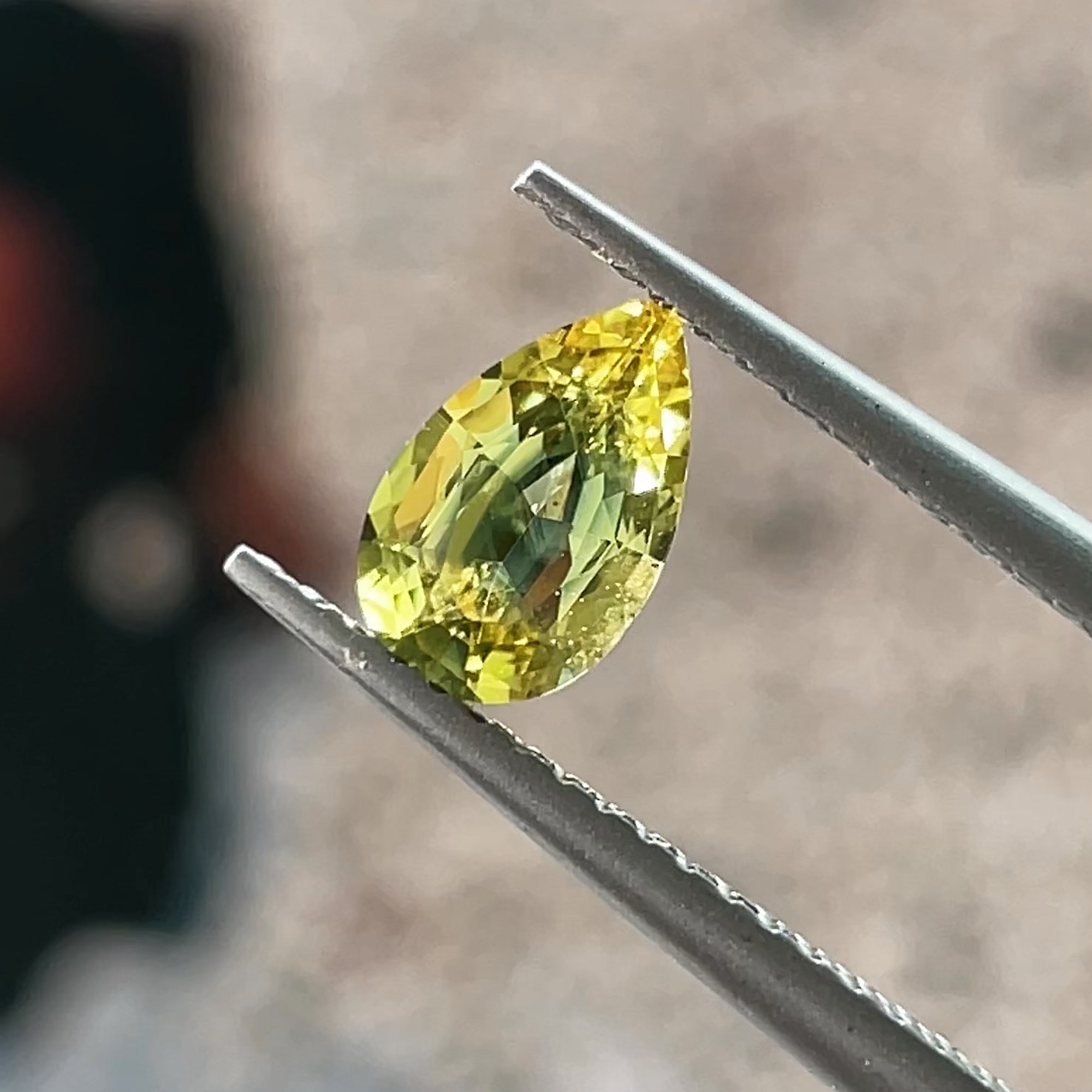 0.77 ct Unheated Yellow Parti Sapphire from Australia 🇦🇺