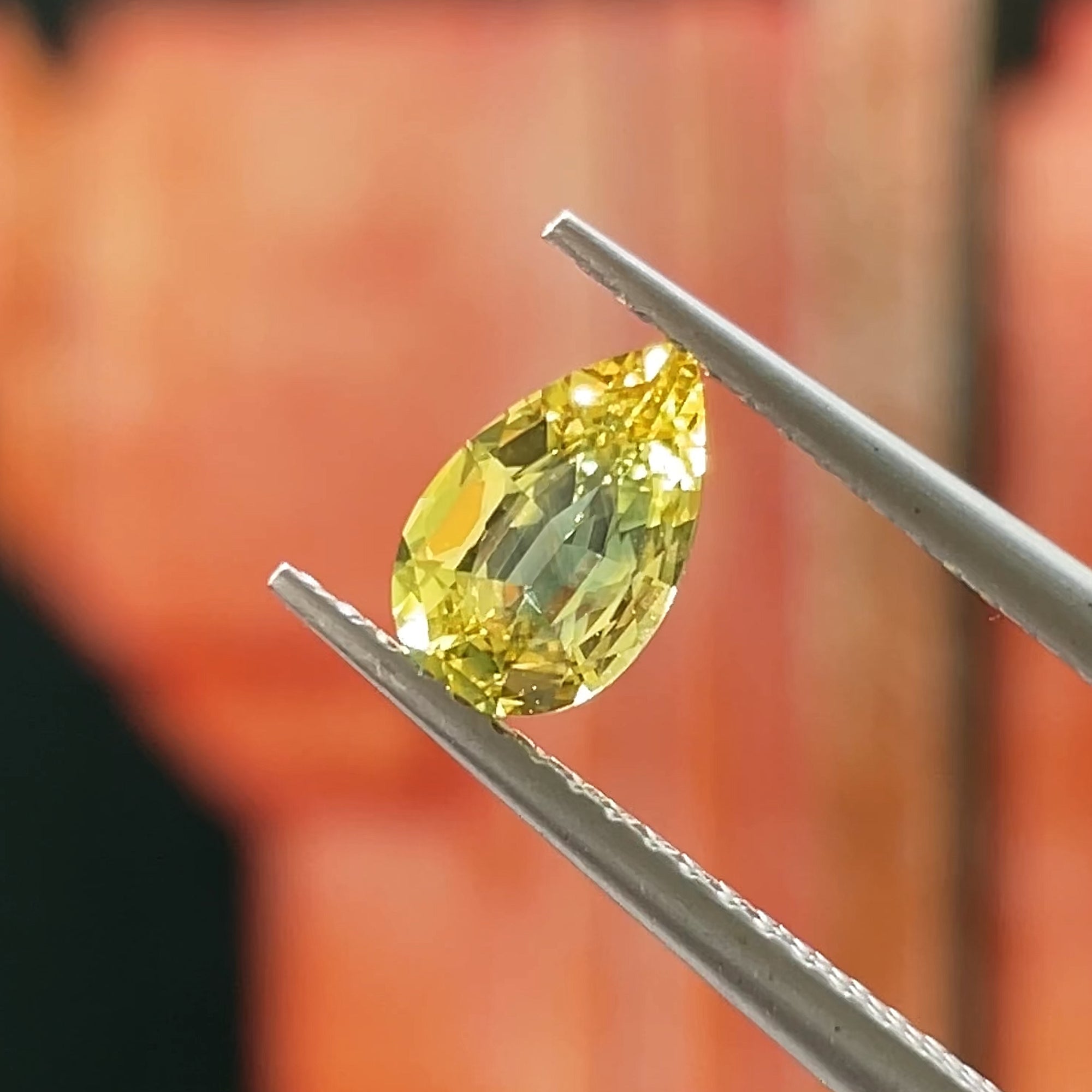 0.77 ct Unheated Yellow Parti Sapphire from Australia 🇦🇺