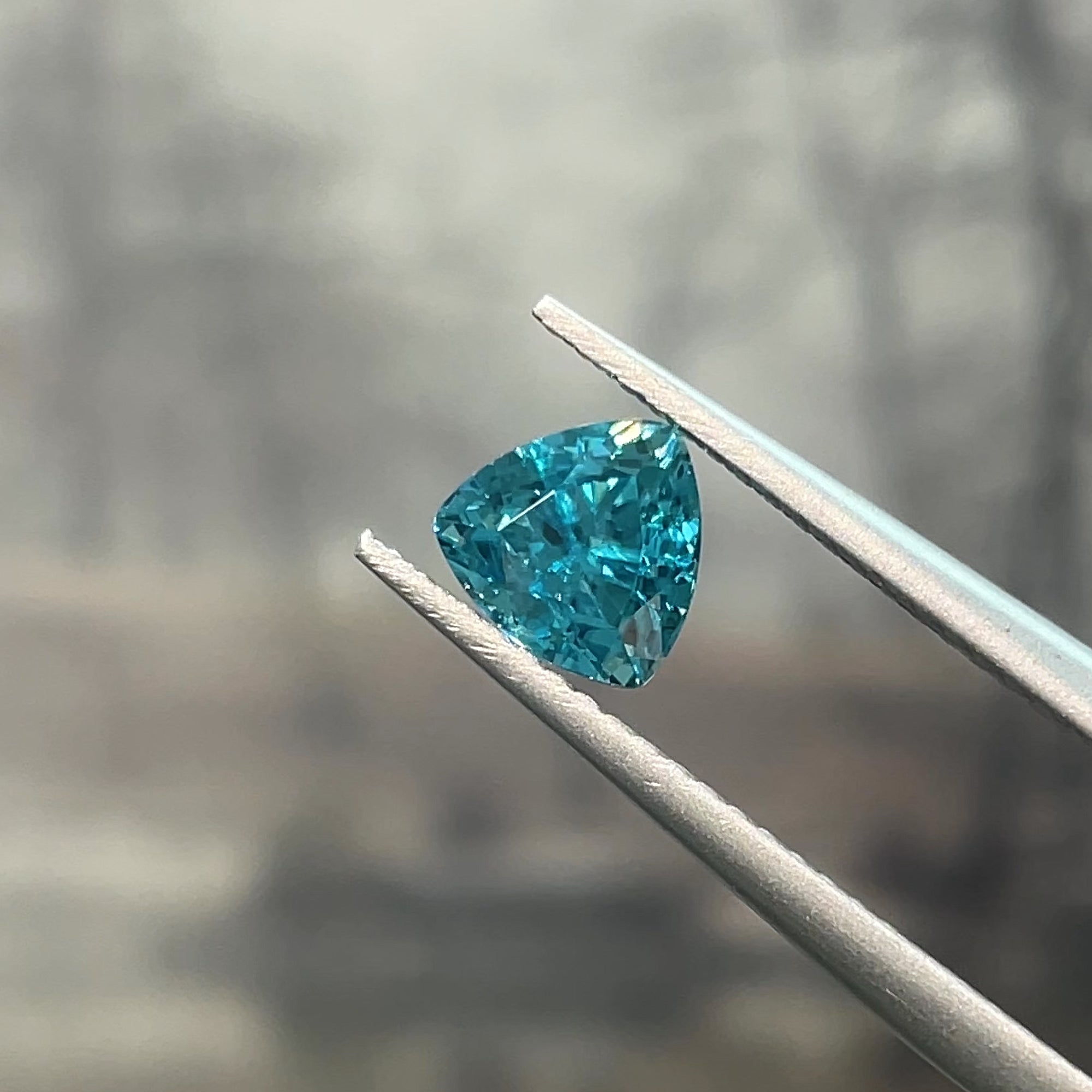 1.55 ct Blue Zircon from Cambodia 🇰🇭