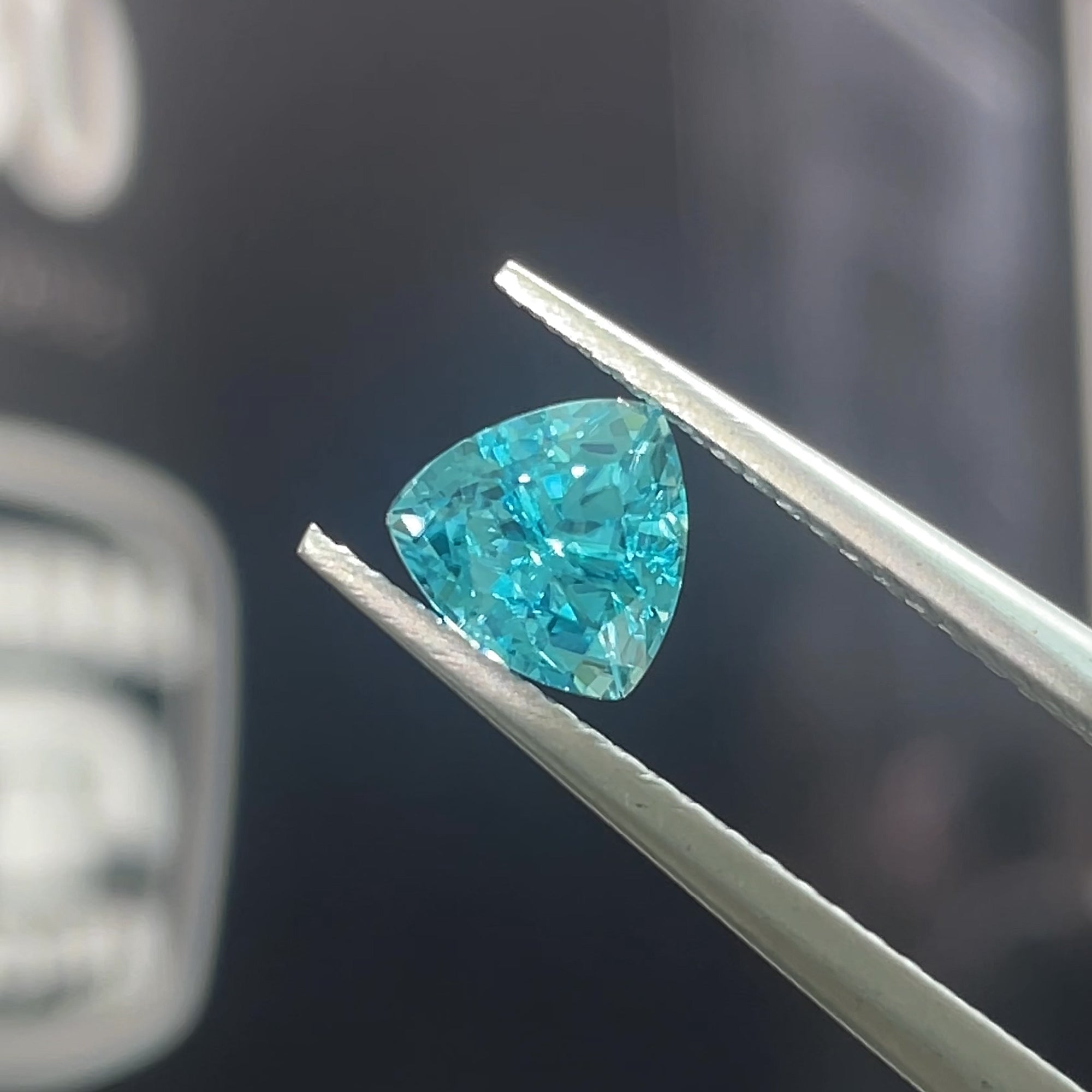 1.55 ct Blue Zircon from Cambodia 🇰🇭