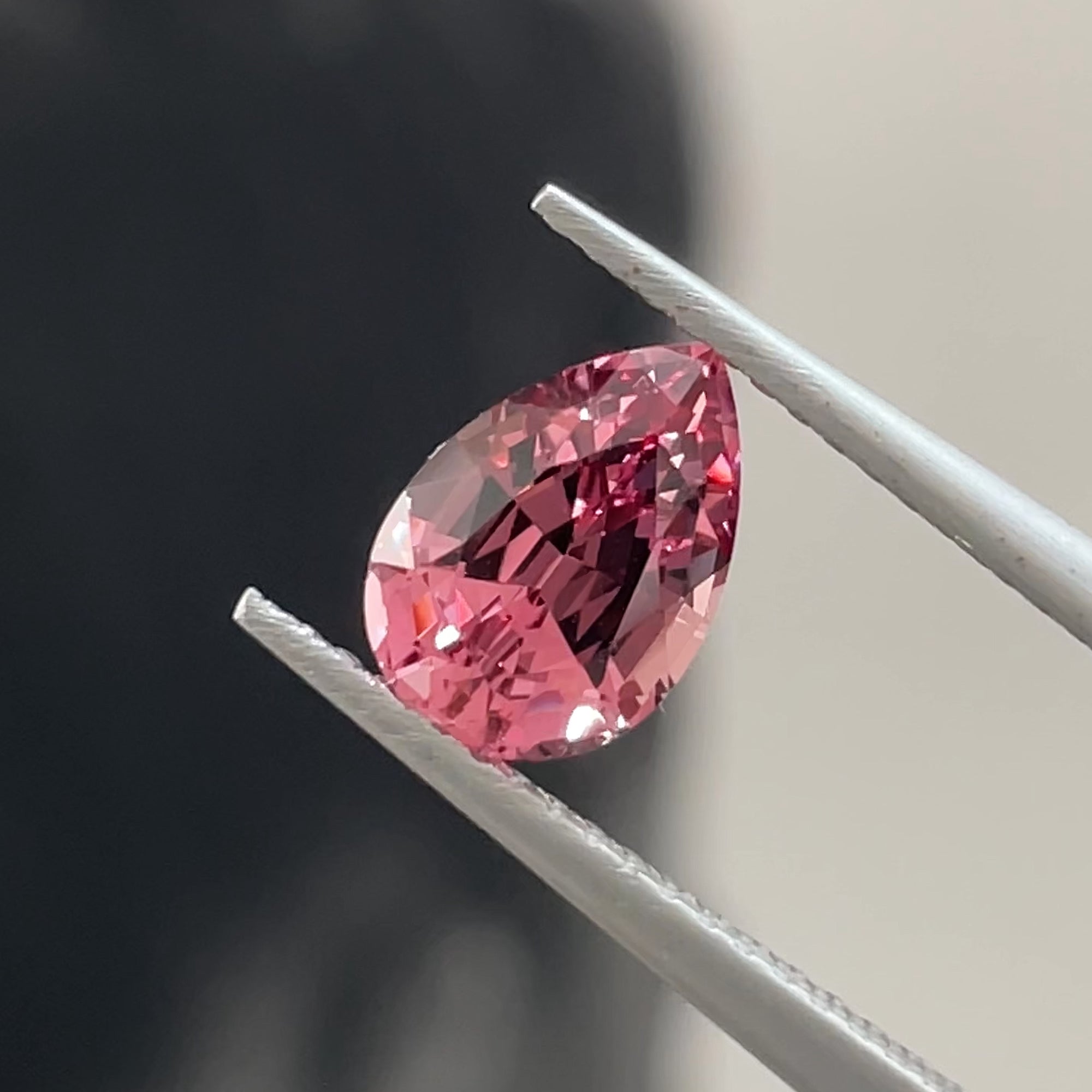1.79 ct Raspberry Mahenge Garnet From Tanzania ๐น๐ฟ