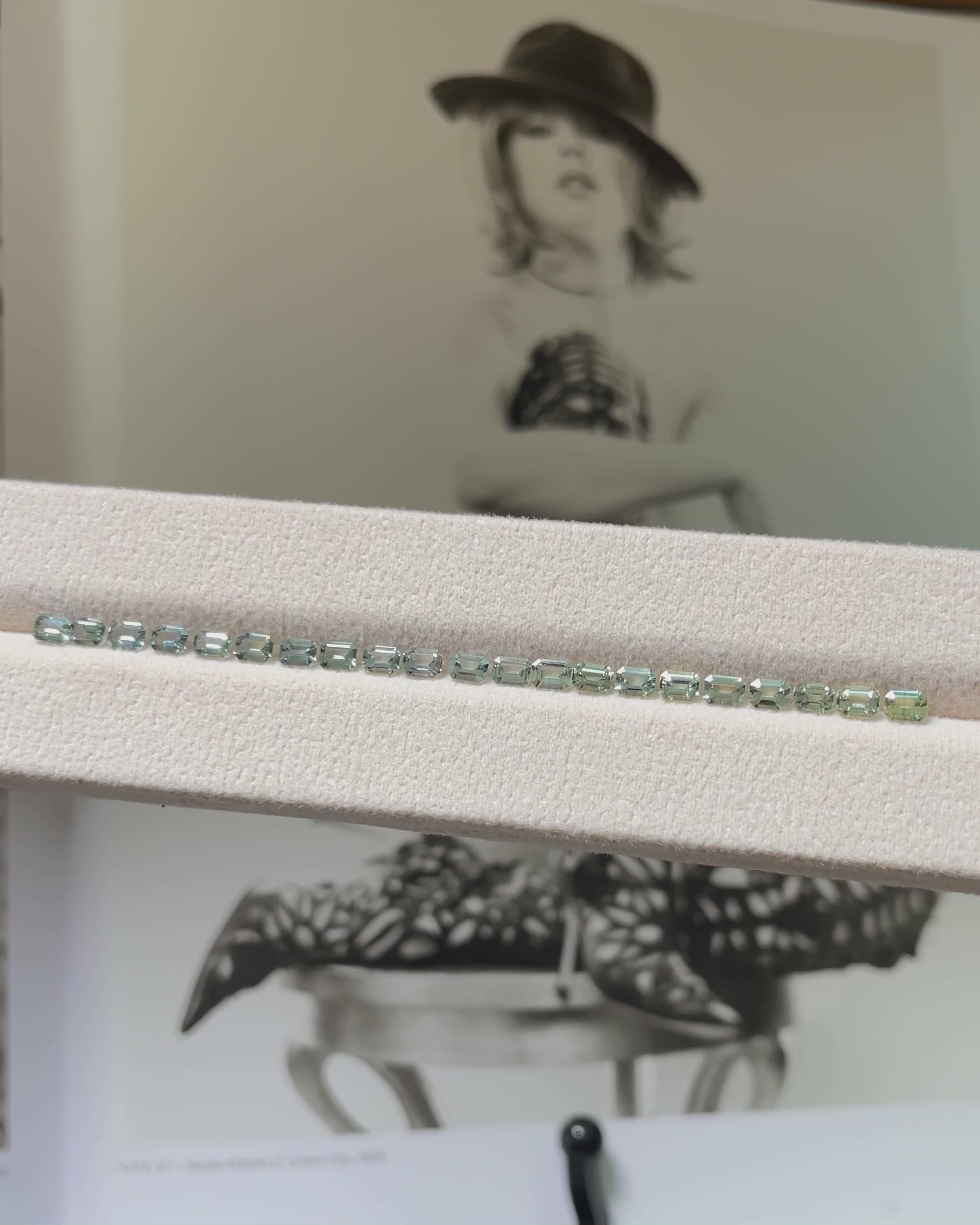 4.46 ct Teal Green Sapphire Set from Madagascar