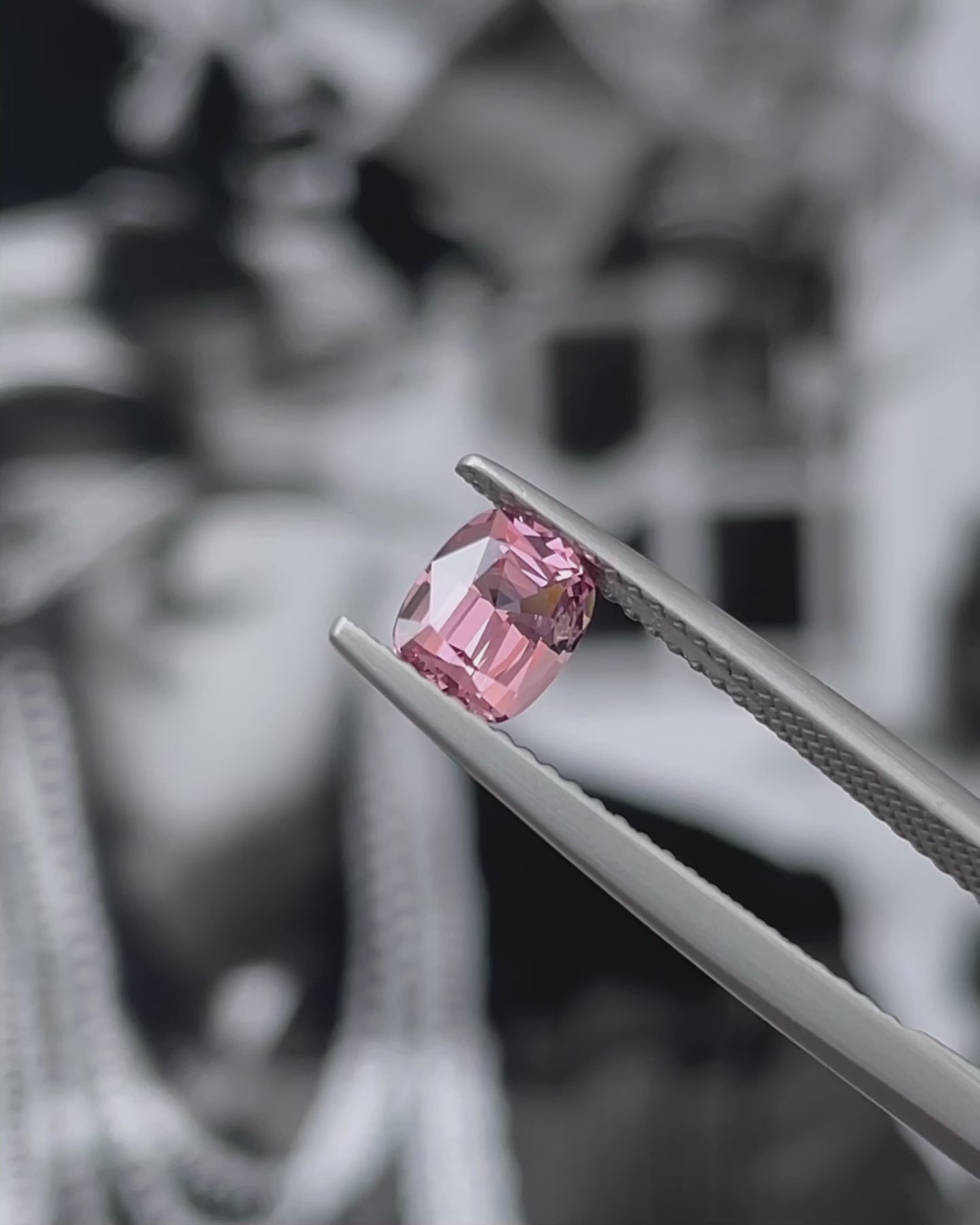 1.04 ct Peachy Pink Spinel from Vietnam