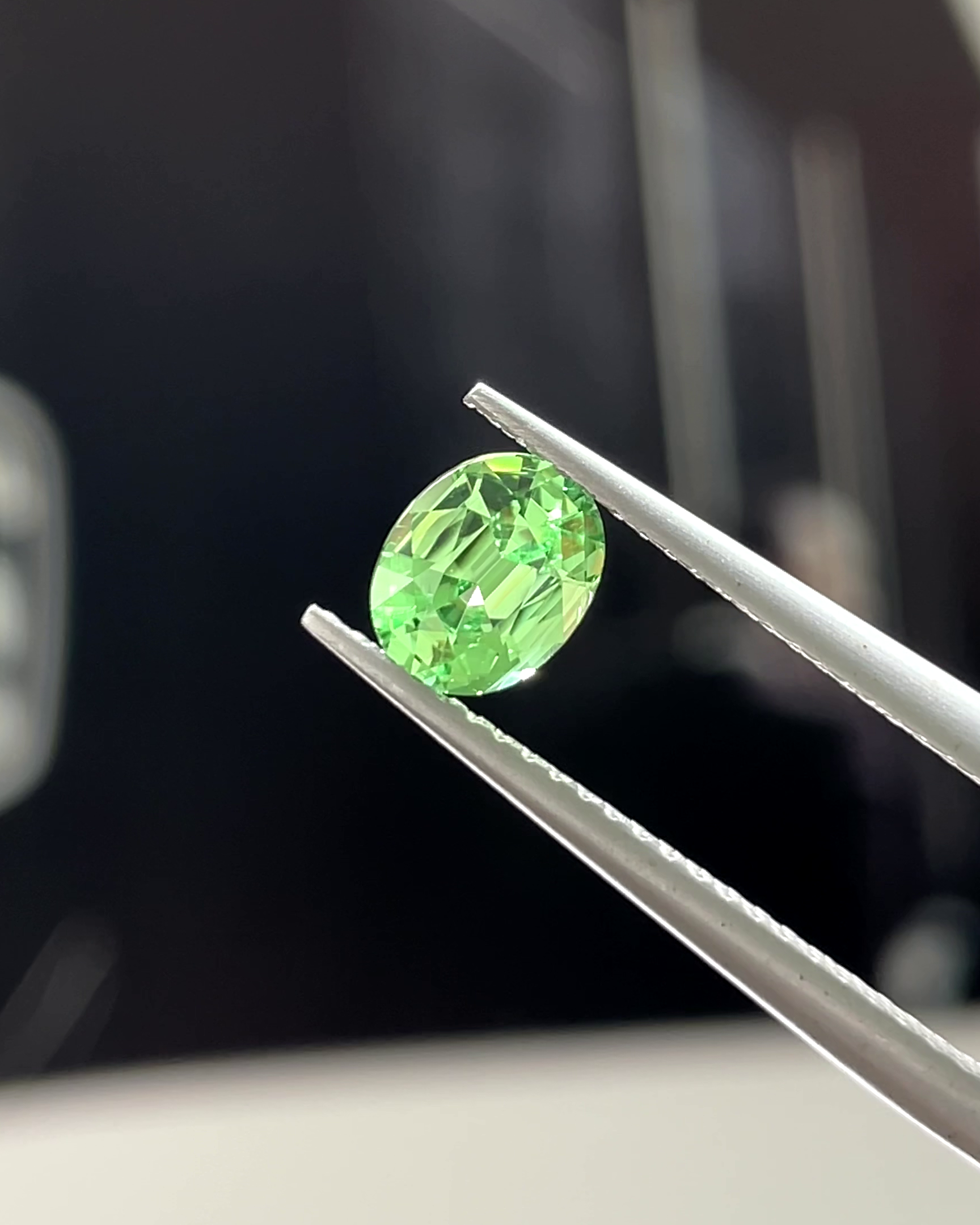 0.76 ct Mint Tsavorite from Merelani Tanzania 🇹🇿