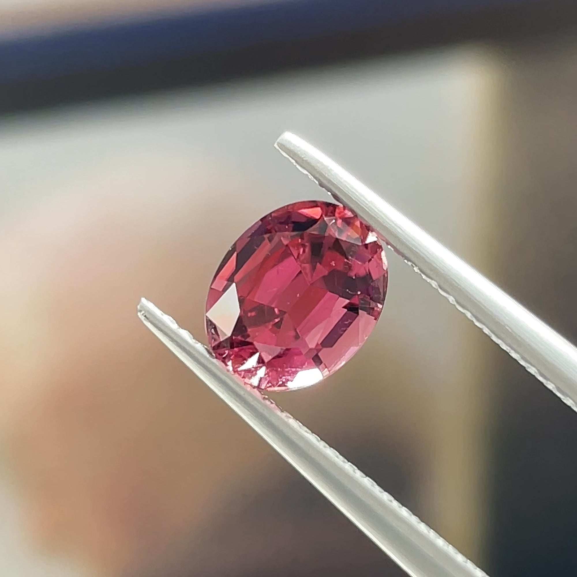 1.27 ct Pink Tourmaline from Congo, precision cut, face-up, view 8