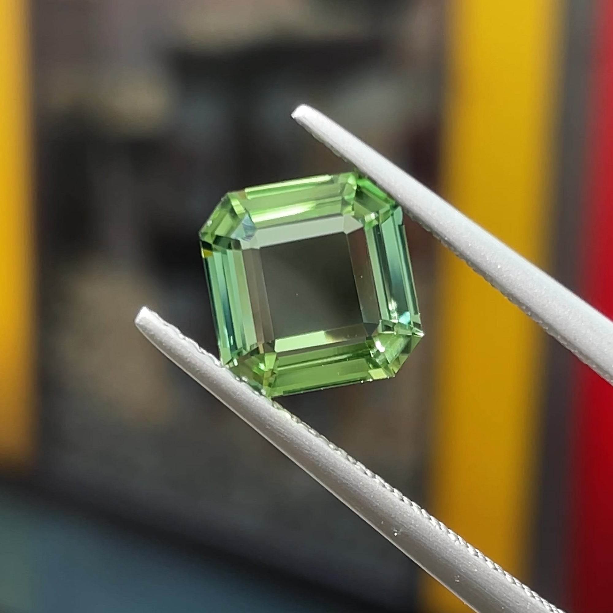 1.85 ct Green Tourmaline from Congo, precision cut, face-up, view 7