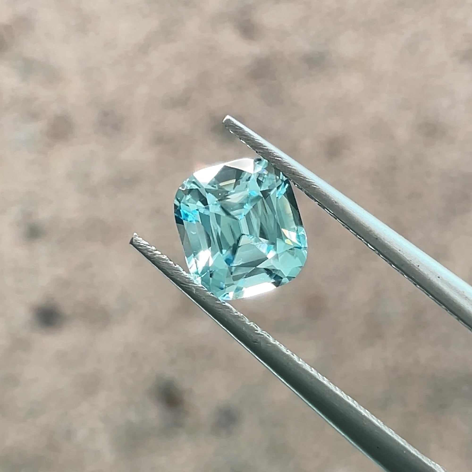 2.06 ct Icy Blue Zircon from Cambodia, precision cut, face-up, view 10