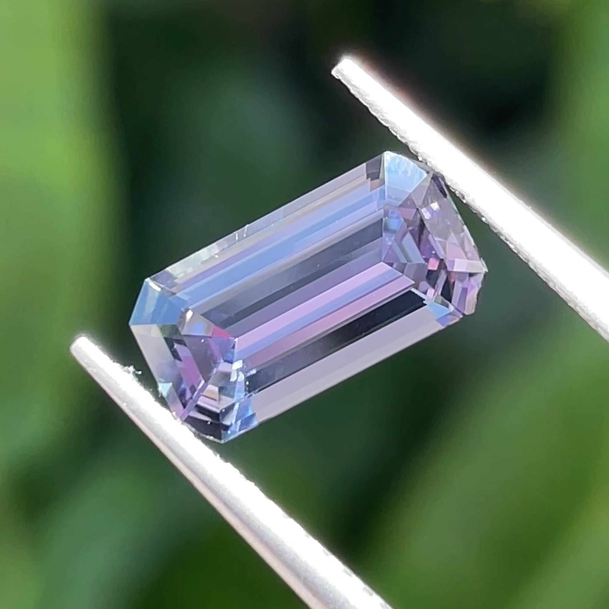 1.97 ct Mermaid Tanzanite, precision cut, face-up, view 8