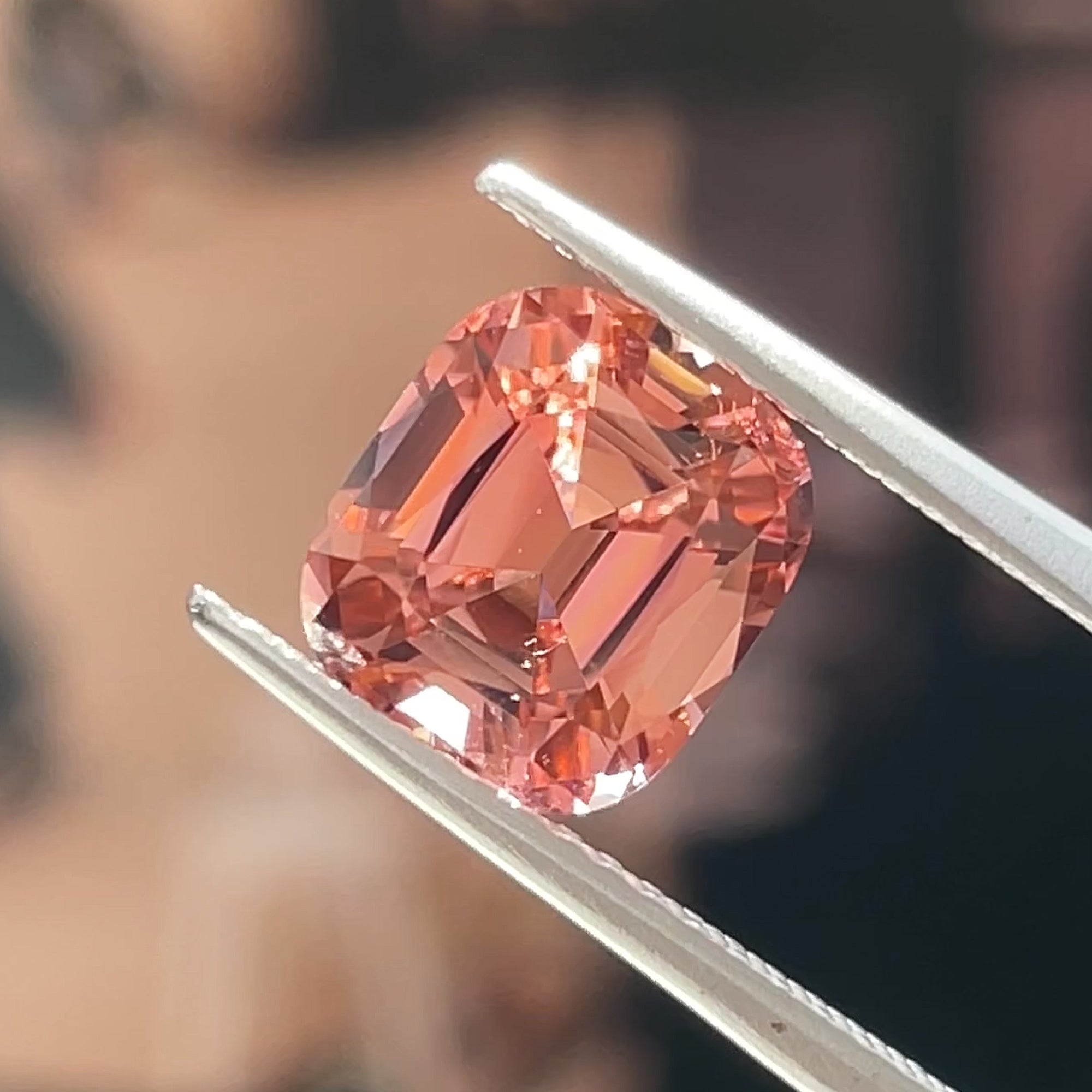2.25 ct Peach Tourmaline from Congo, face-up, view 9