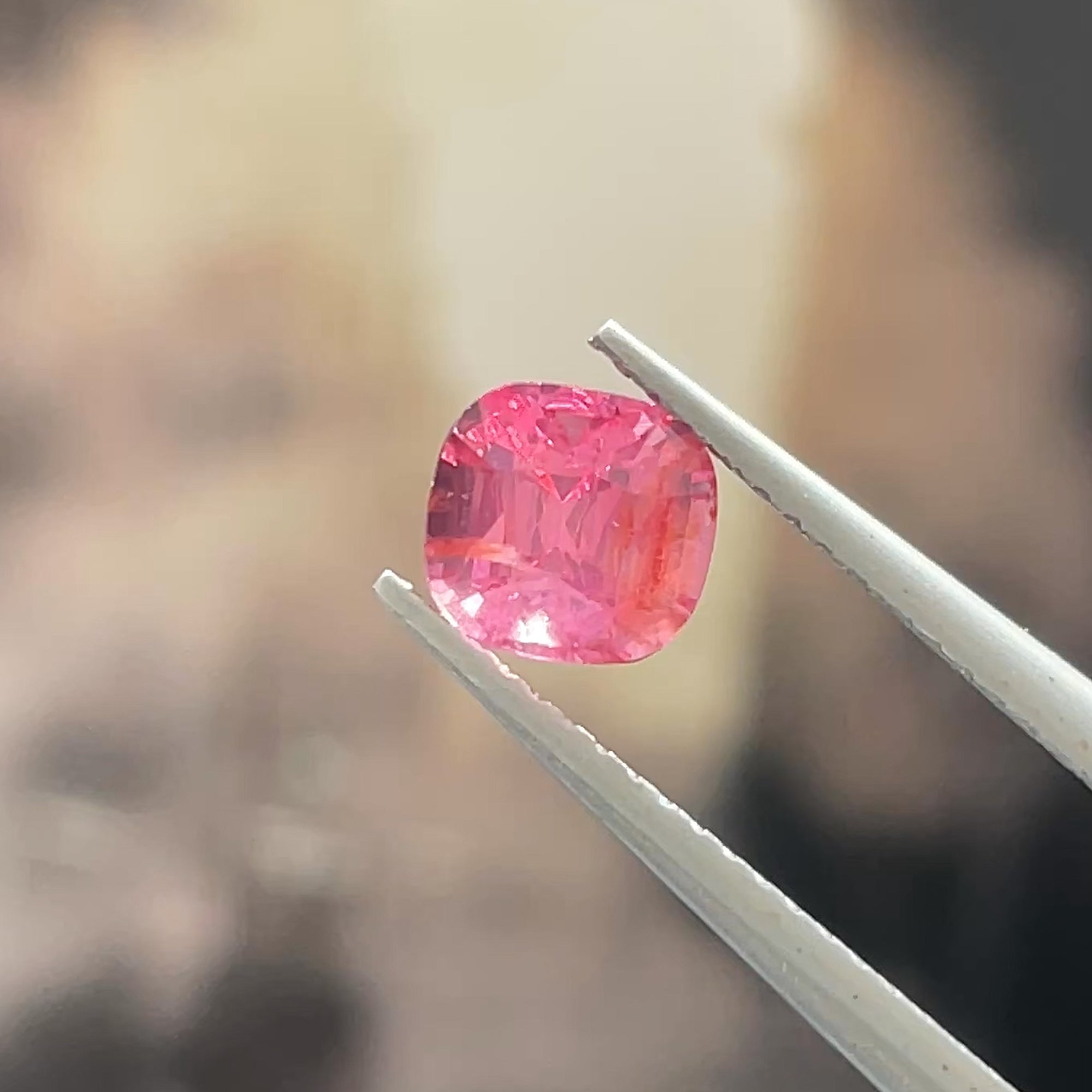 1.14 ct Orangey Pink Mahenge Spinel from Tanzania, precision cut, face-up, view 8