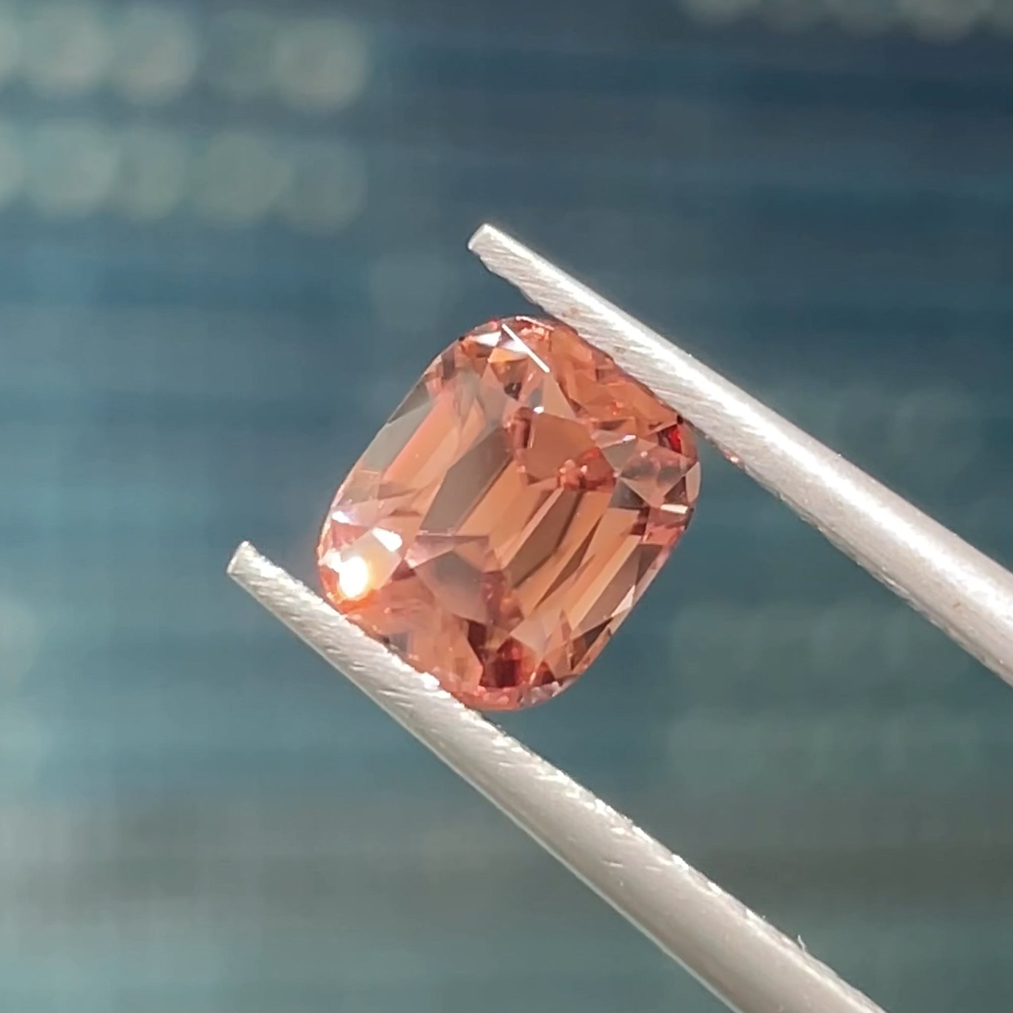 1.80 ct Unheated Peachy Pink Zircon from Mozambique, precision cut, view 8