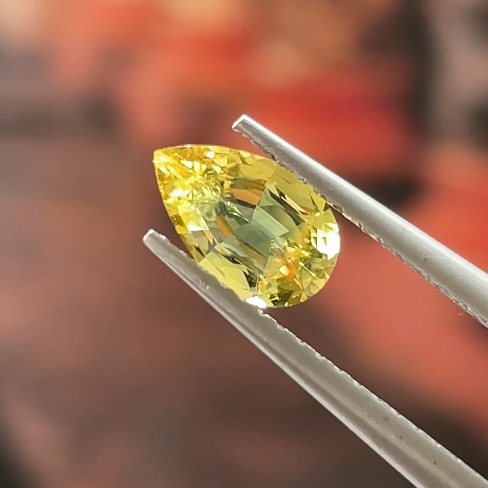 0.77 ct Unheated Yellow Parti Sapphire from Australia 🇦🇺