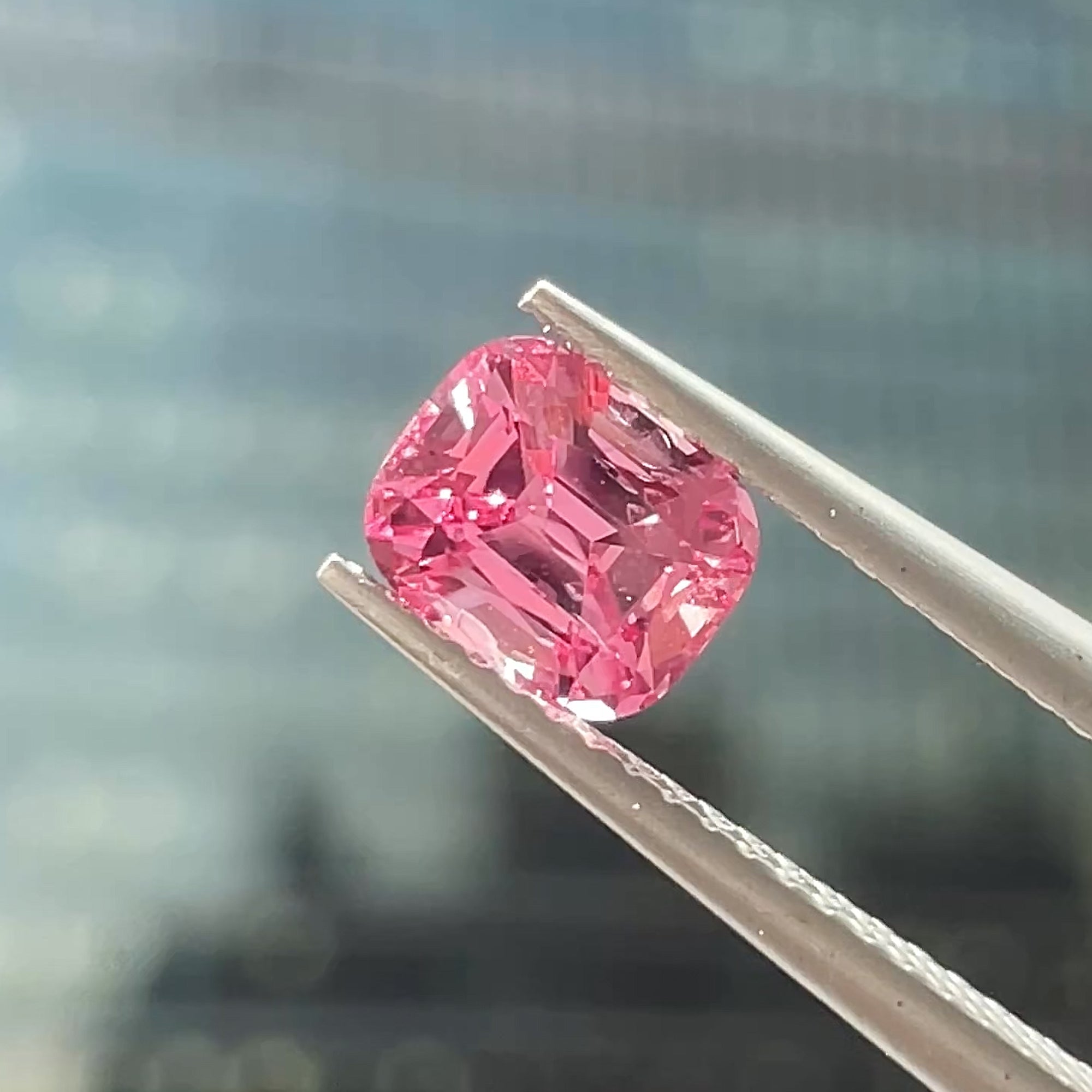 1.35 ct Pink Mahenge Spinel from Tanzania 🇹🇿