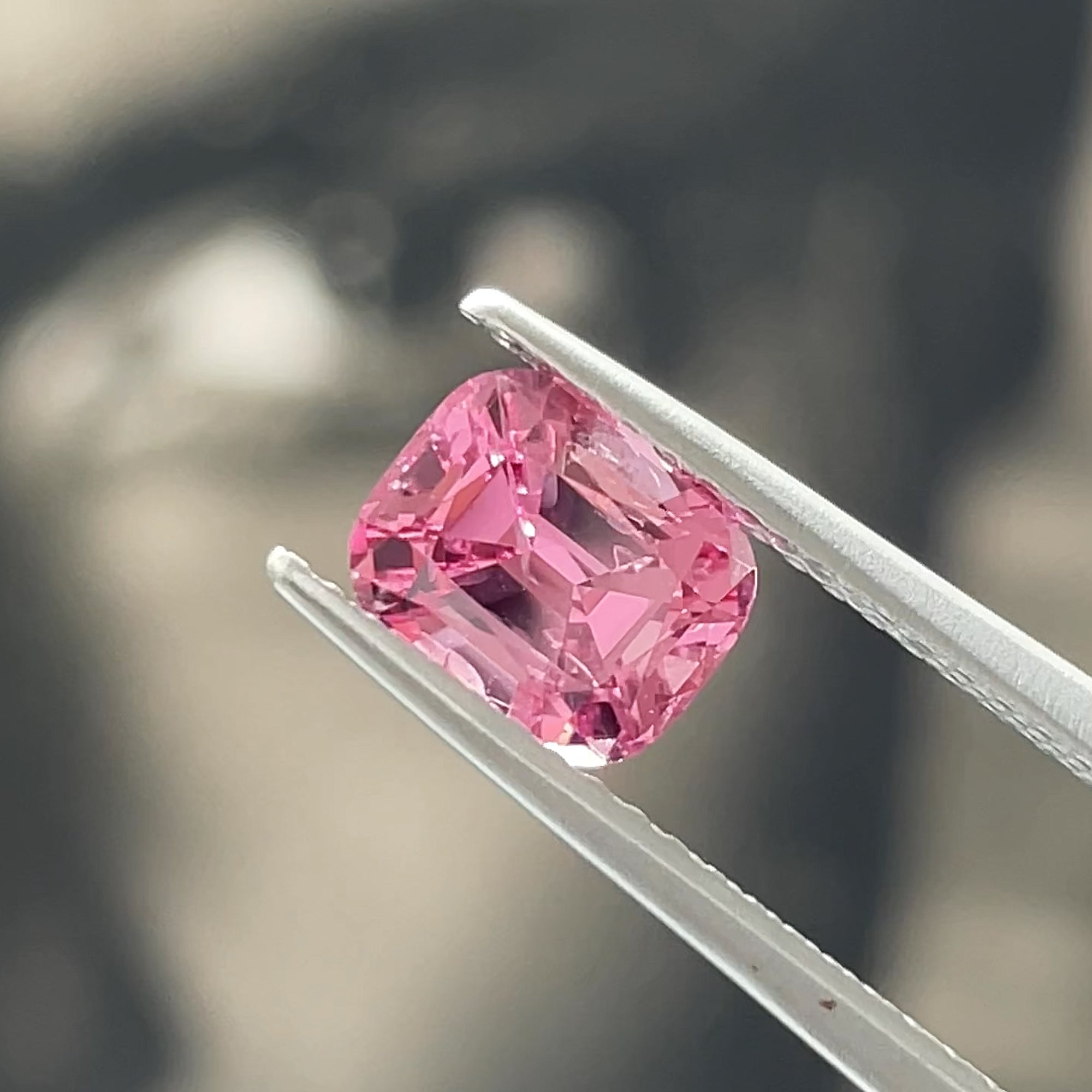 1.35 ct Pink Mahenge Spinel from Tanzania 🇹🇿