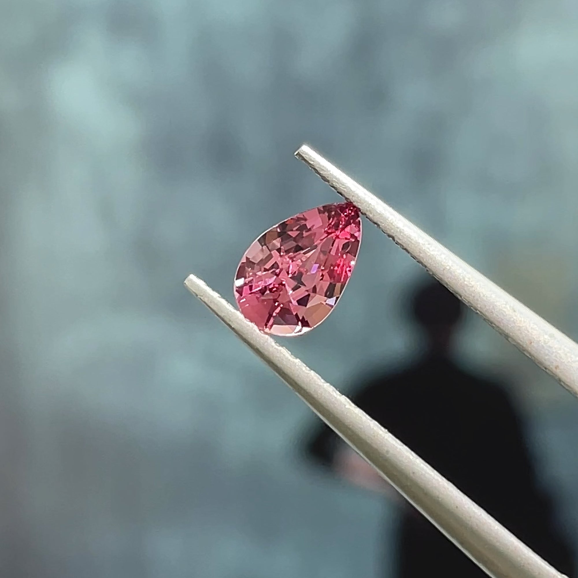 0.67 ct Purplish Pink Malaya Garnet