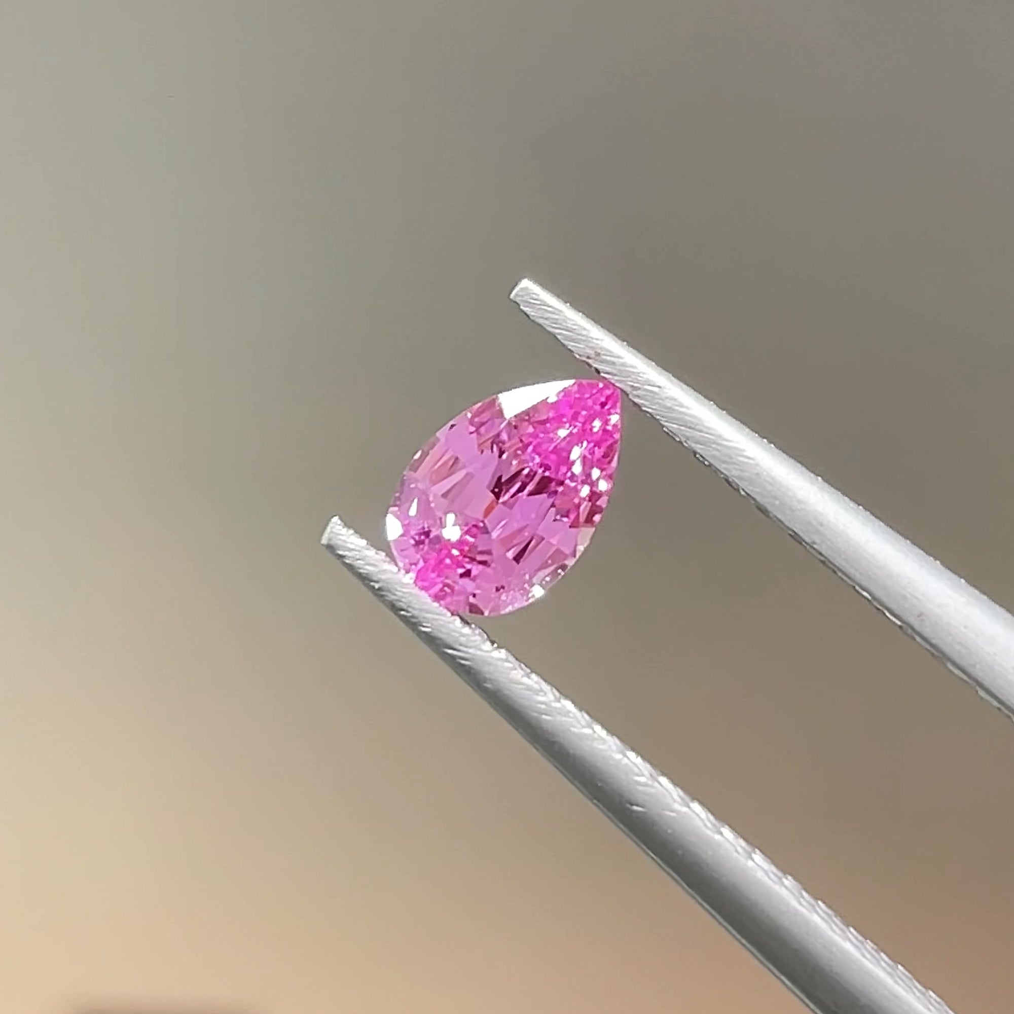 0.44 ct Unheated Pink Sapphire from Madagascar 🇲🇬