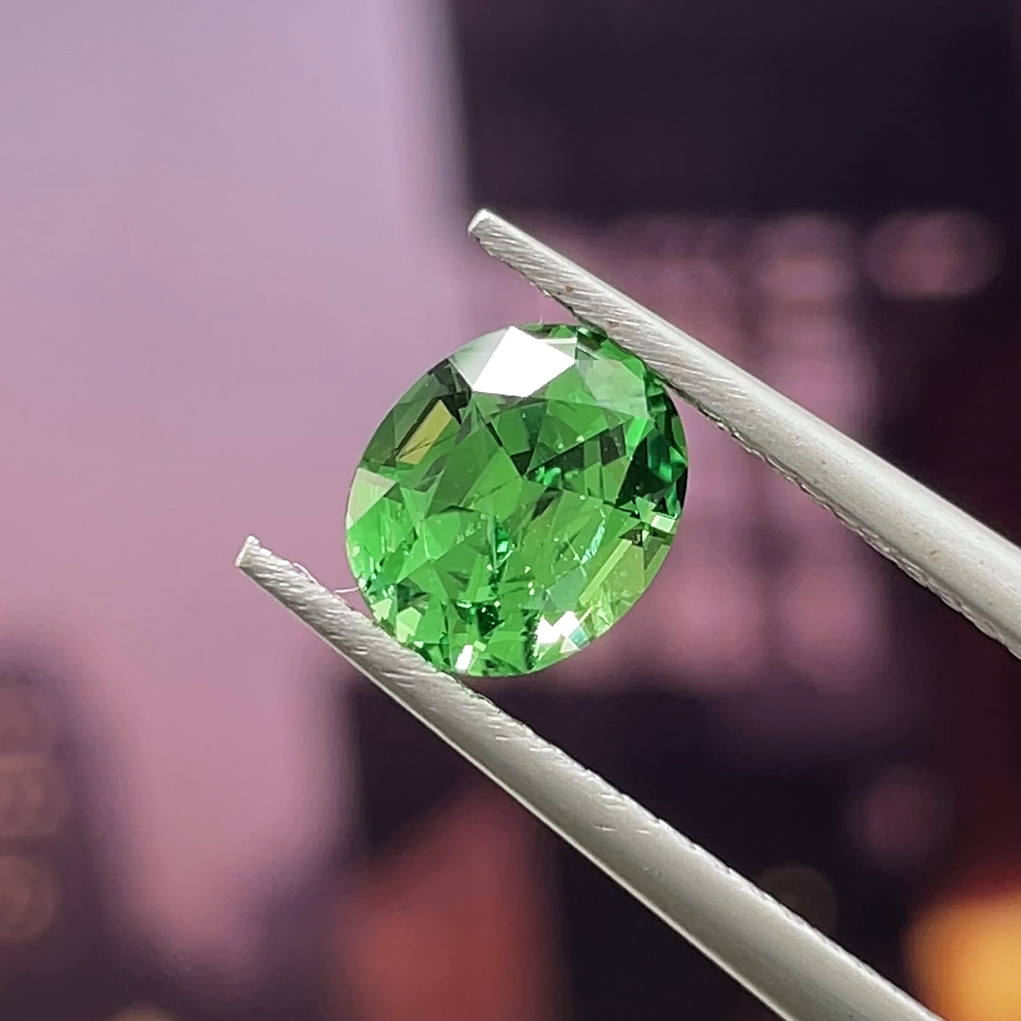 1.47 ct Top Green Tsavorite from Kenya 🇰🇪