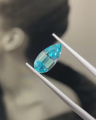 2.82 ct Blue Zircon from Cambodia, precision cut, face-up, view 8