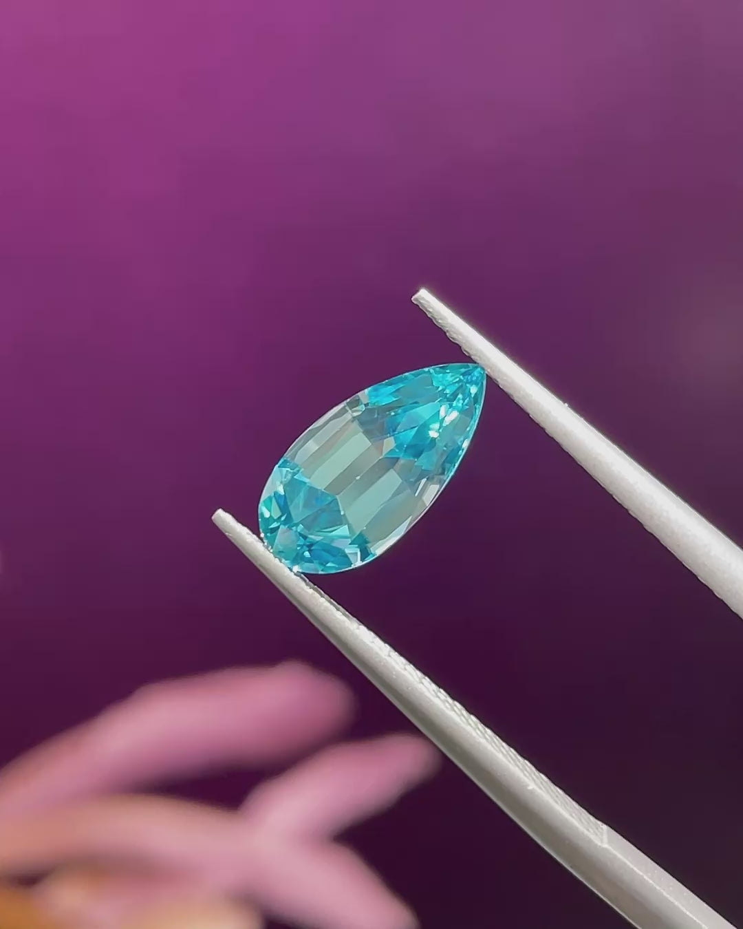 2.82 ct Blue Zircon from Cambodia, precision cut, face-up, view 7