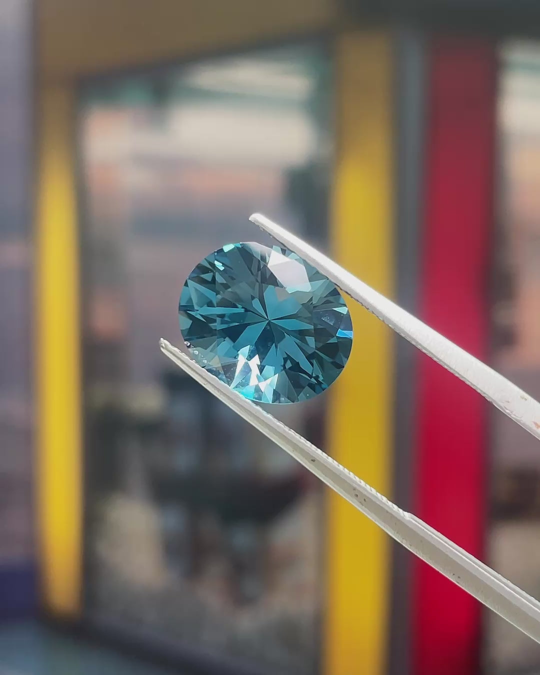 4.82 ct London Blue Topaz, precision cut, face-up, view 2