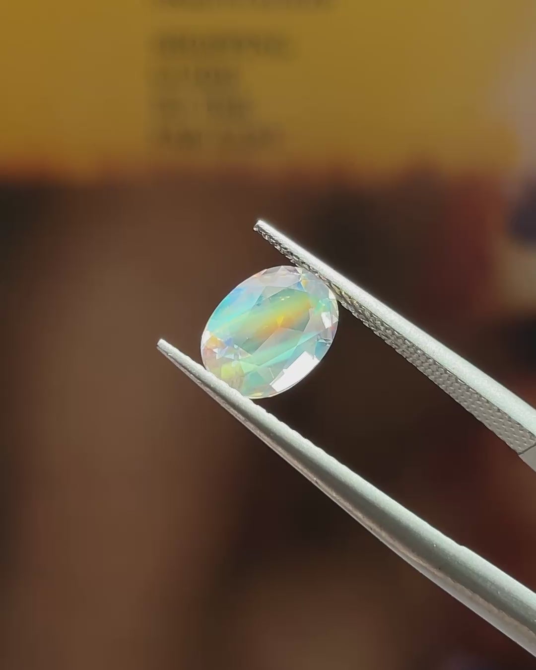 1.60 ct Rainbow Moonstone from Madagascar, precision cut, face-up, view 3