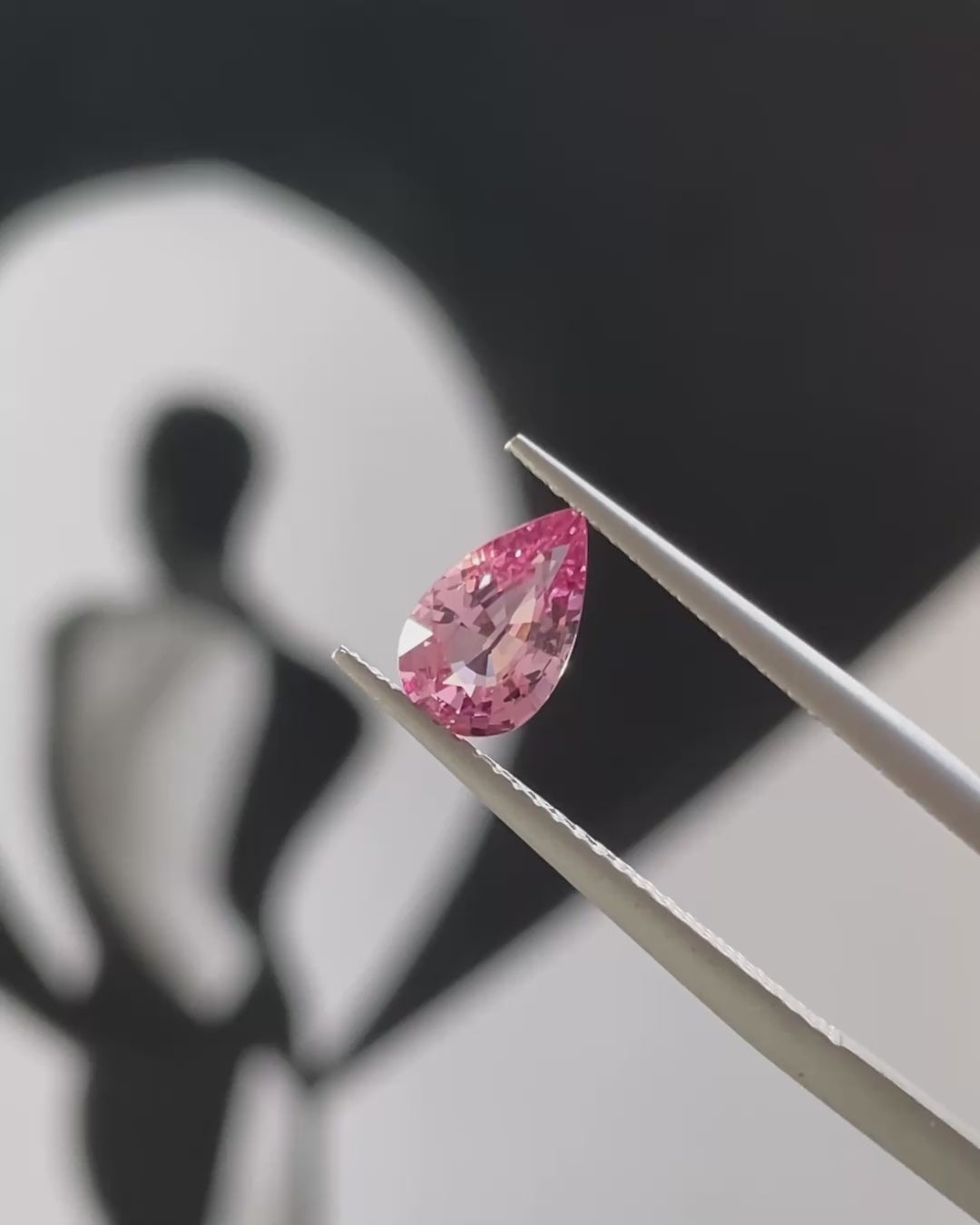 0.93 ct Pamir Spinel from Tajikistan