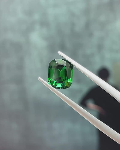1.57 ct Rich Green Chrome Tourmaline from Tanzania, precision cut, face-up, view 6