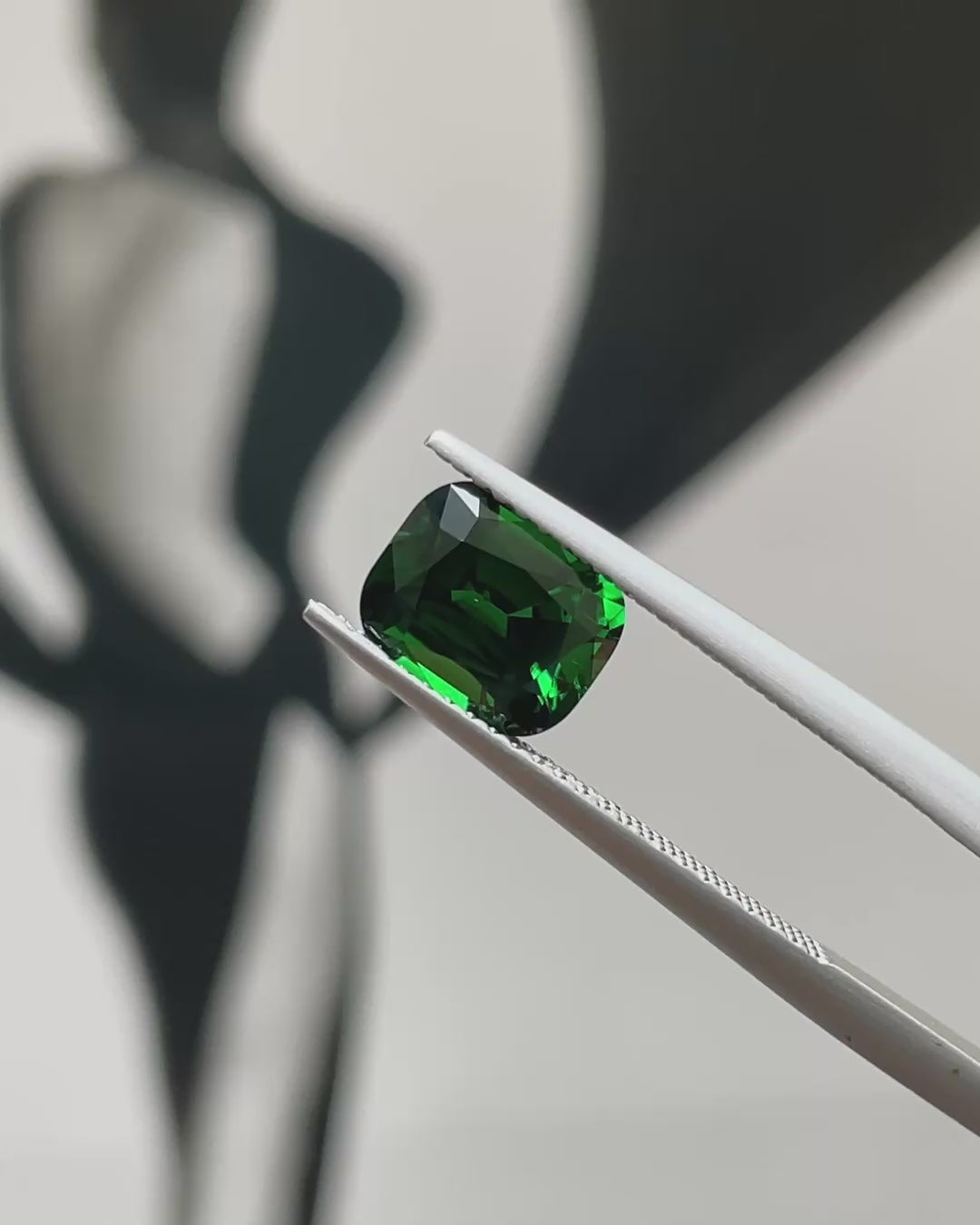 1.57 ct Rich Green Chrome Tourmaline from Tanzania, precision cut, face-up, view 2