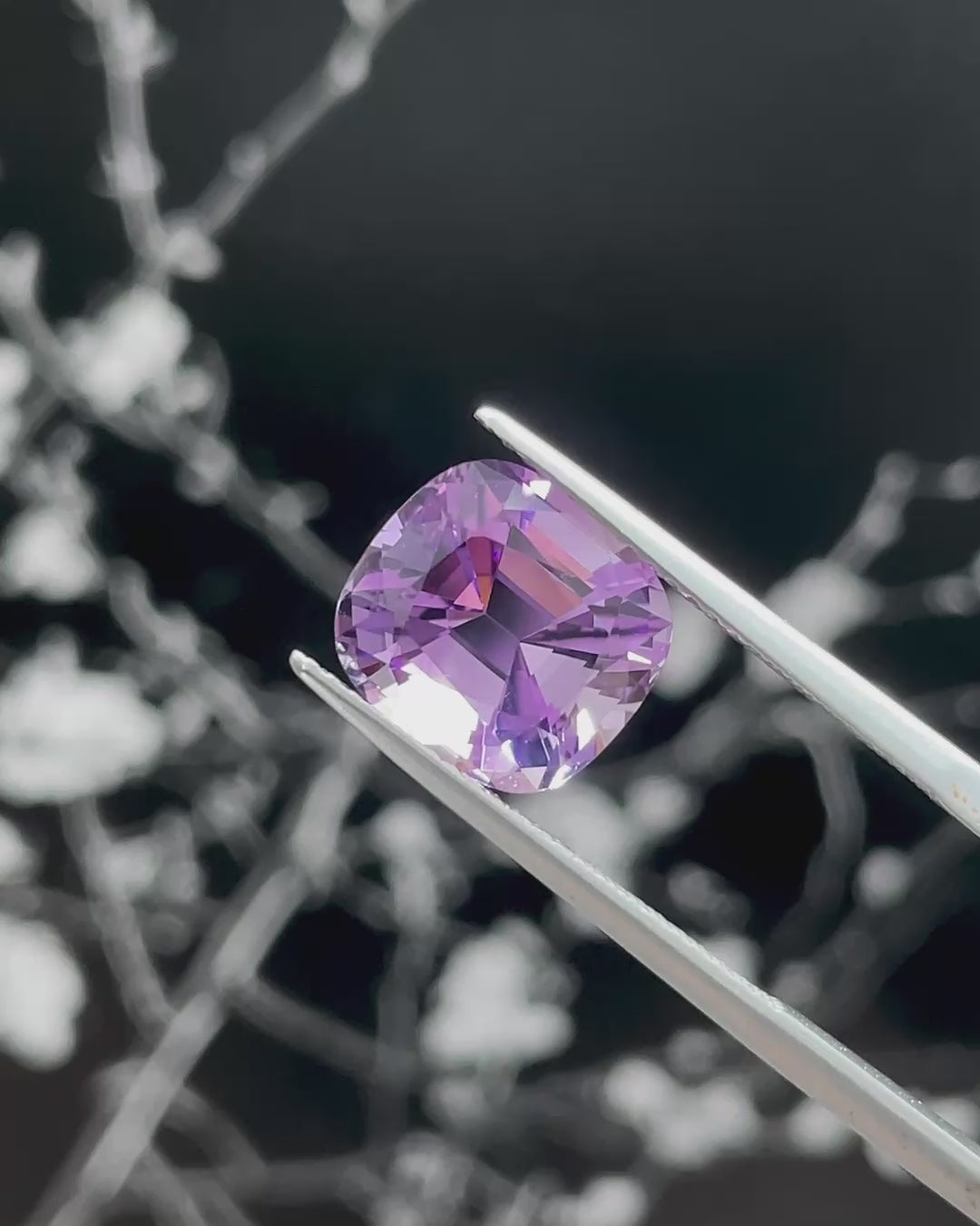 3.92 ct Amethyst from Brazil 🇧🇷, Precision Cut, view 1