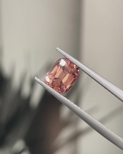 1.80 ct Unheated Peachy Pink Zircon from Mozambique, precision cut, view 4