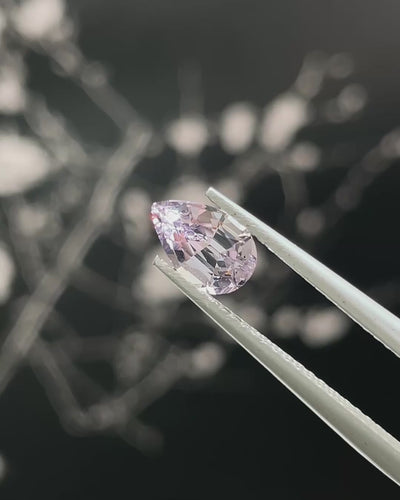 0.92 ct Wisteria Spinel from Tanzania, precision cut, face-up, view 6