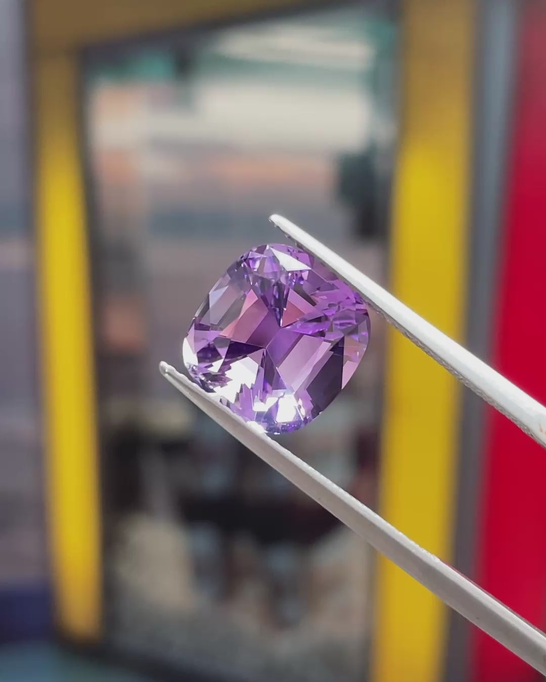 3.92 ct Amethyst from Brazil 🇧🇷, Precision Cut, view 2