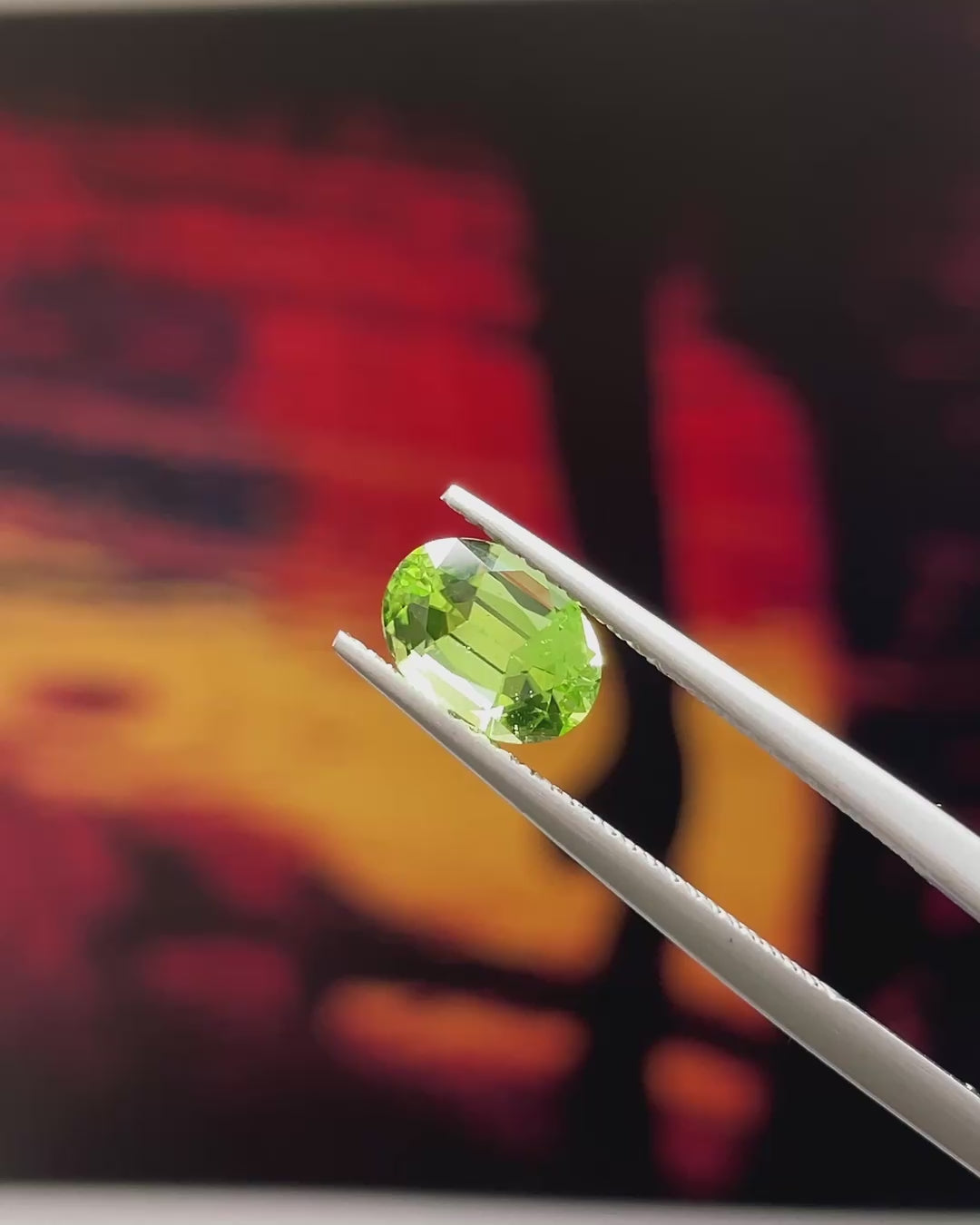 1.41 ct Apple Green Peridot from Pakistan, precision cut, face-up, view 2