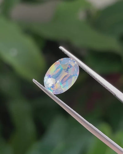 2.22 ct Rainbow Moonstone from Madagascar, precision cut, face-up, view 5