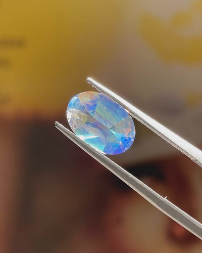 2.22 ct Rainbow Moonstone from Madagascar, precision cut, face-up, view 1