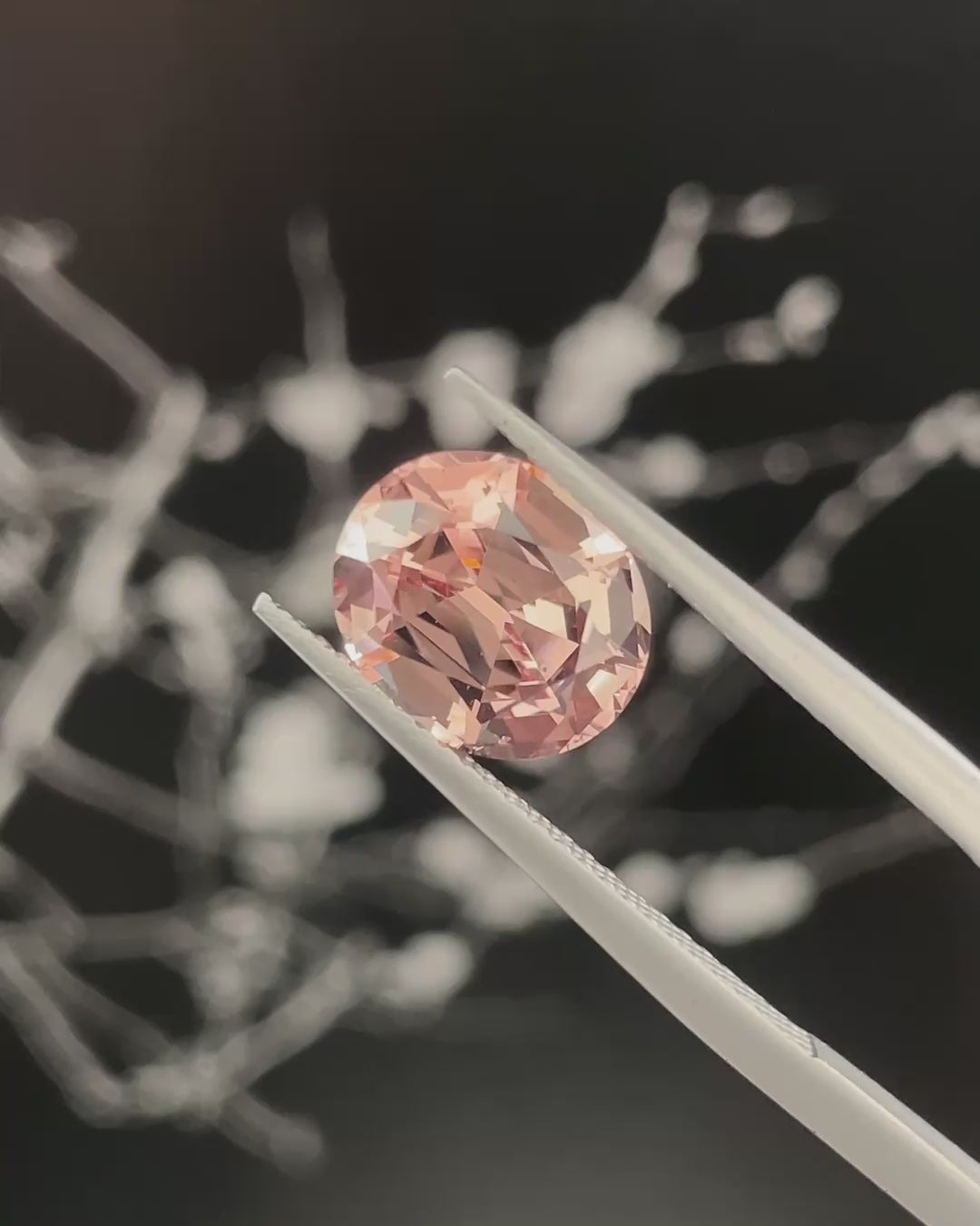3.64 ct Mahenge Garnet 🇹🇿, Precision Cut, view 7