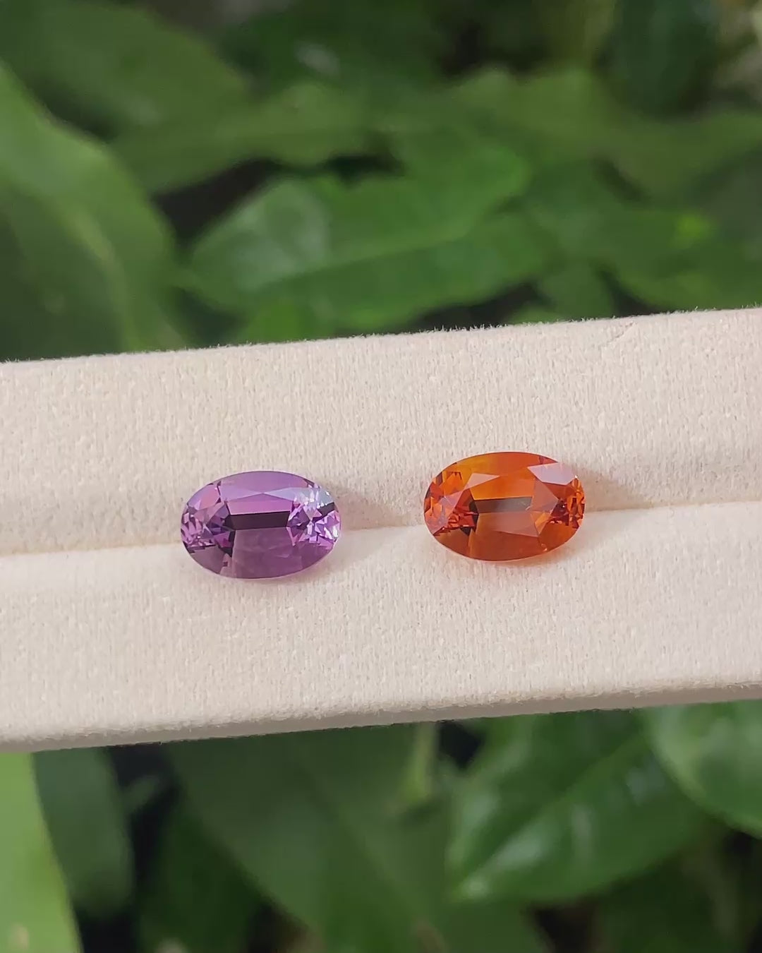 9.27 ct Brazilian Toi & Moi, precision cut, face-up, view 2