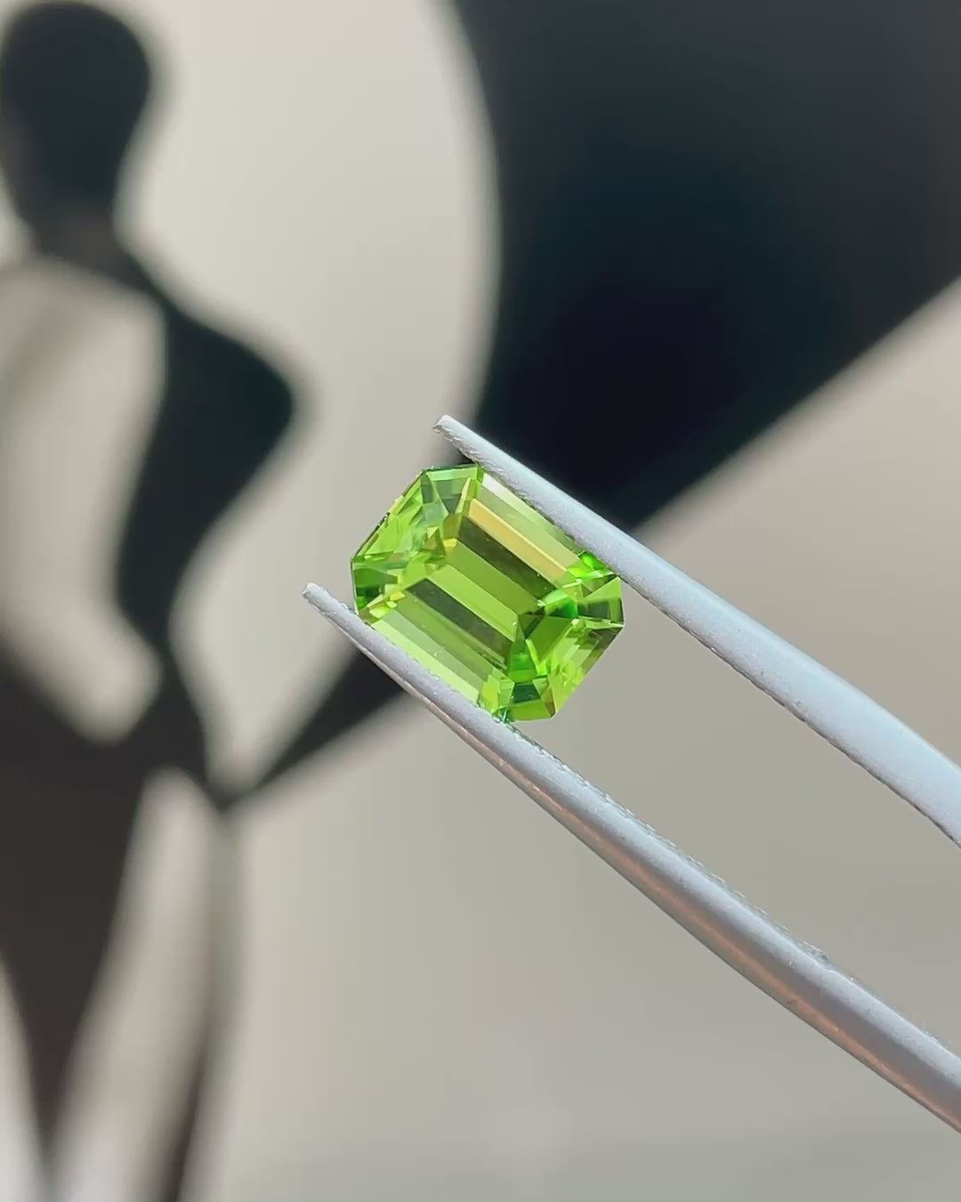 1.88 ct Apple Green Peridot from Pakistan, precision cut, face-up, view 2