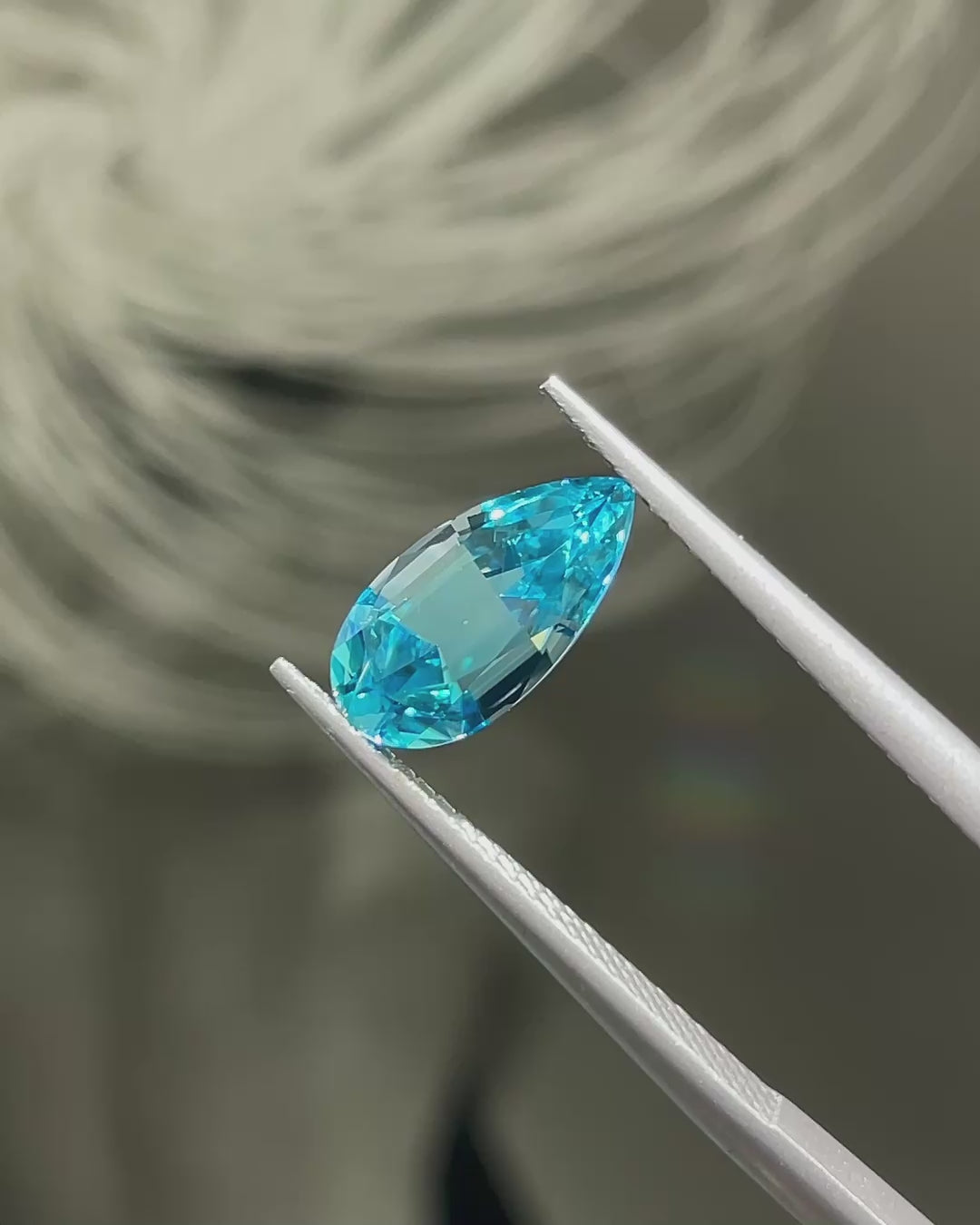 2.82 ct Blue Zircon from Cambodia, precision cut, face-up, view 1