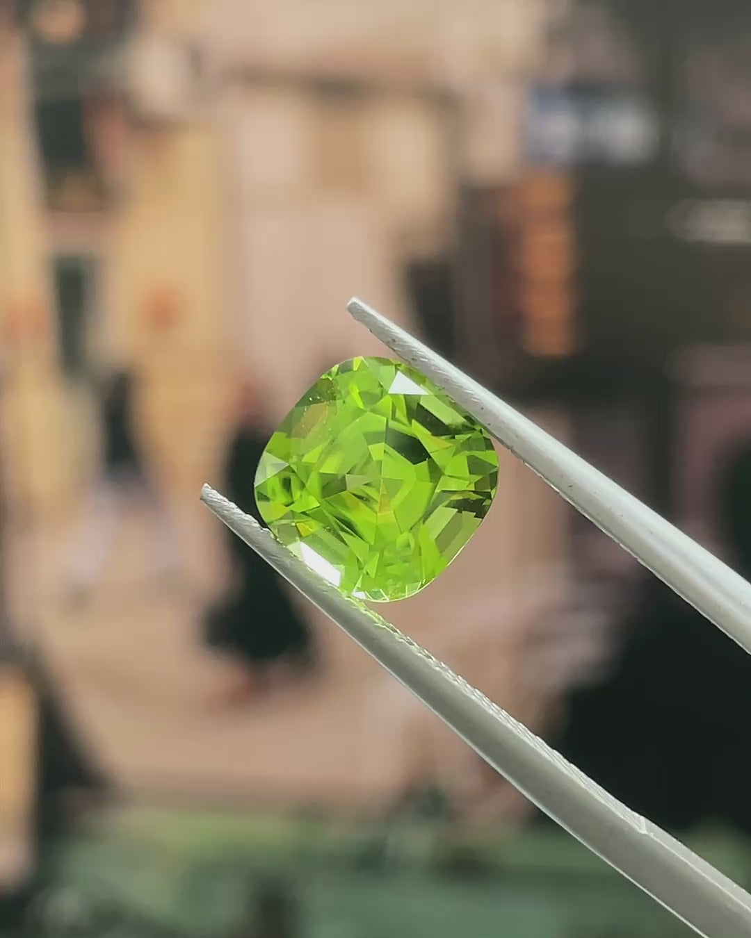 2.95 ct Apple Green Peridot from Pakistan, precision cut, face-up, view 7
