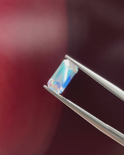 1.27 ct Rainbow Moonstone from Madagascar, precision cut, face-up, view 2
