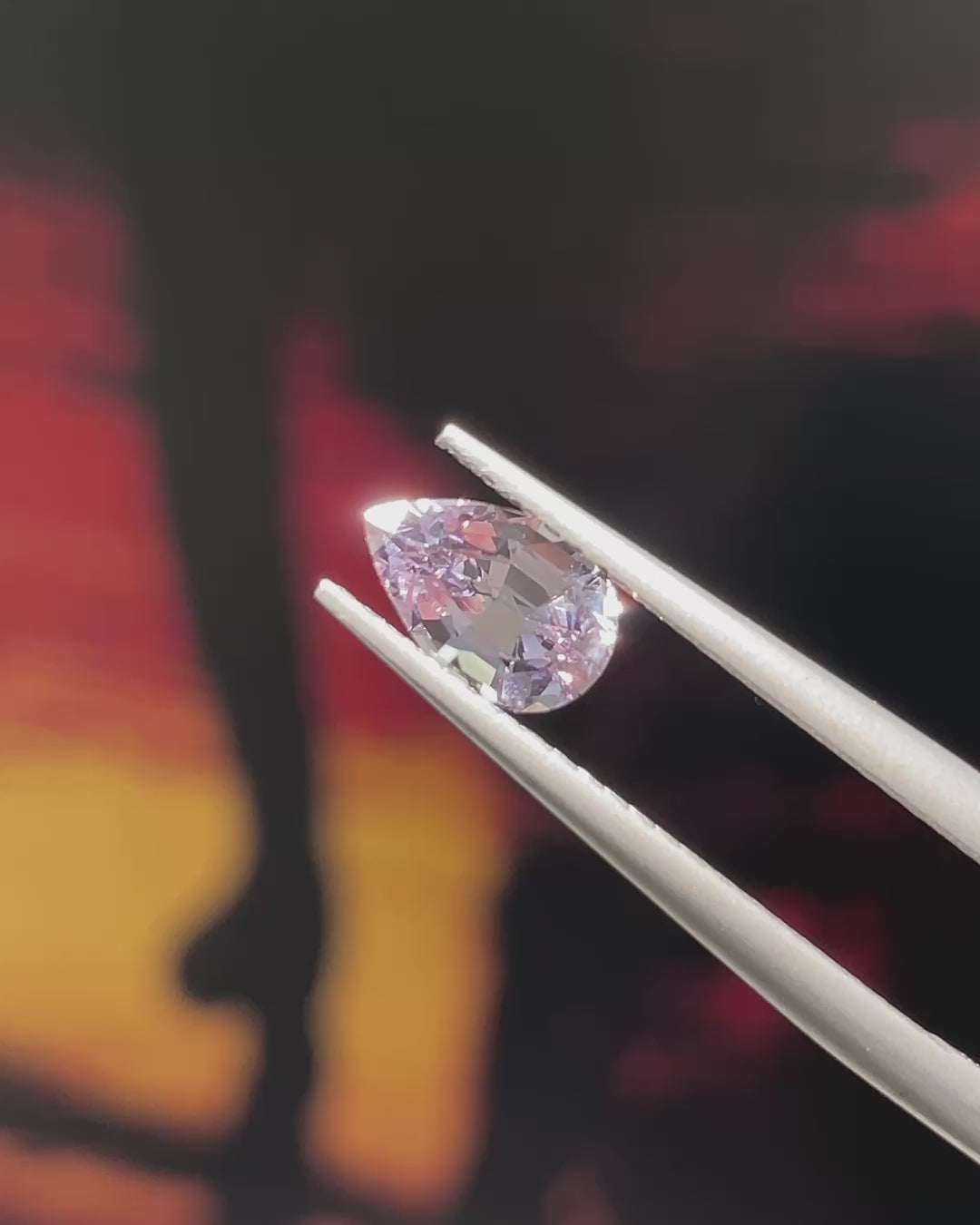 0.92 ct Wisteria Spinel from Tanzania, precision cut, face-up, view 7