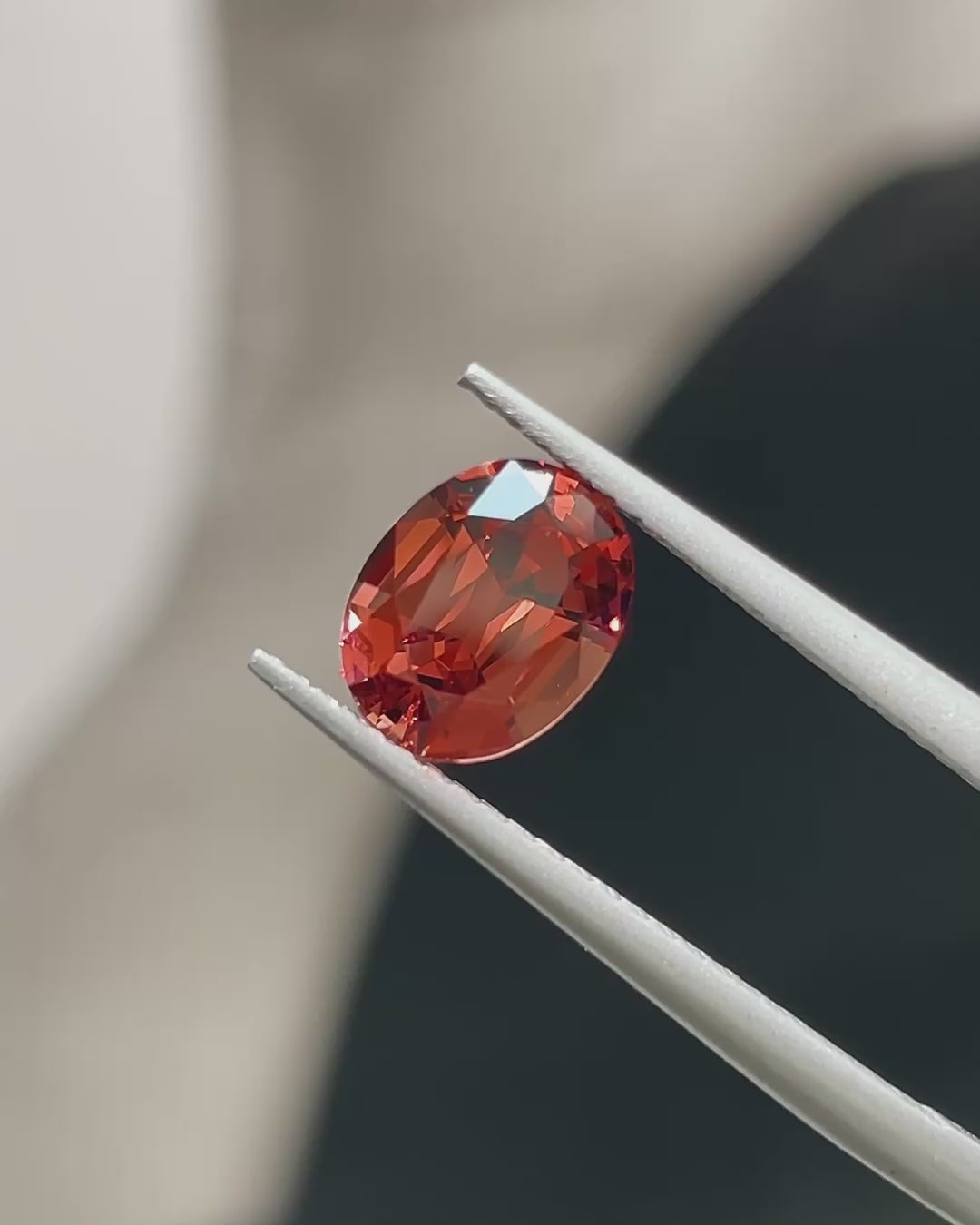 1.93 ct Orangey Red Malaya Garnet from Umba, precision cut, view 2