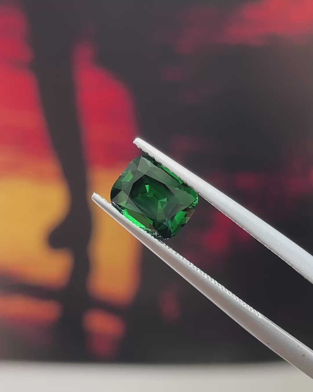 1.57 ct Rich Green Chrome Tourmaline from Tanzania, precision cut, face-up, view 5