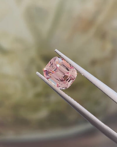 1.74 ct Peachy-Pink Mahenge Garnet, precision cut, face-up, view 10